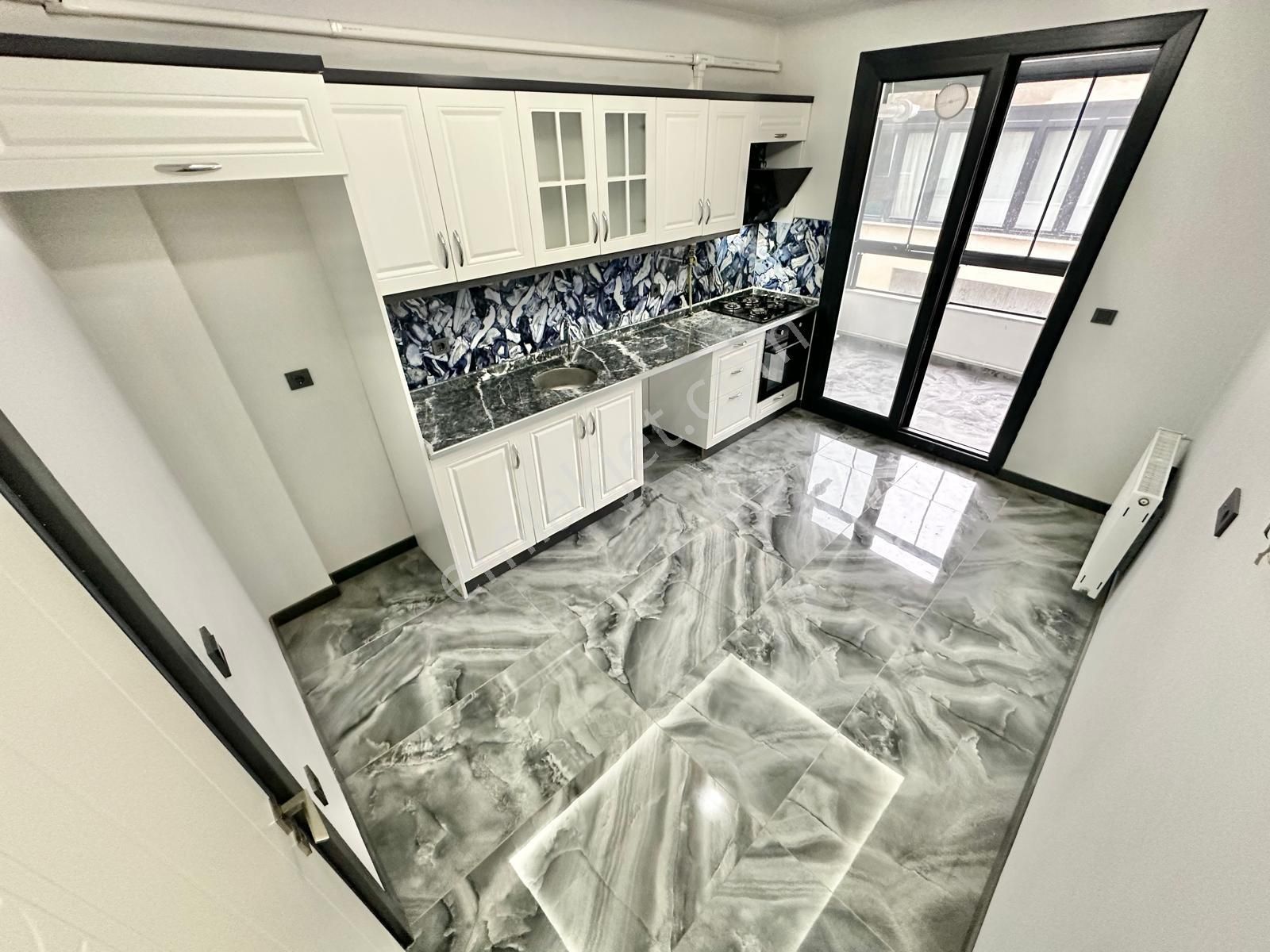 ✅✅alçınar Emlaktan Arakat Öncephe Ayrı Mutfak Sıfır 2+1 Daire✅✅ - Görsel 16