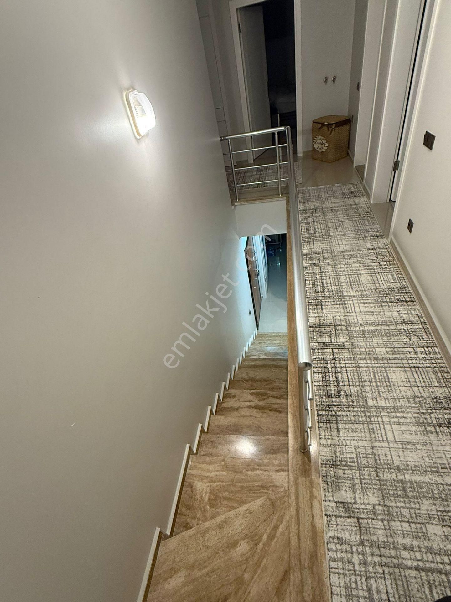 Antalya Alanya Çıplaklı’da Kiralık 4+1 Dubleks Daire - Görsel 16