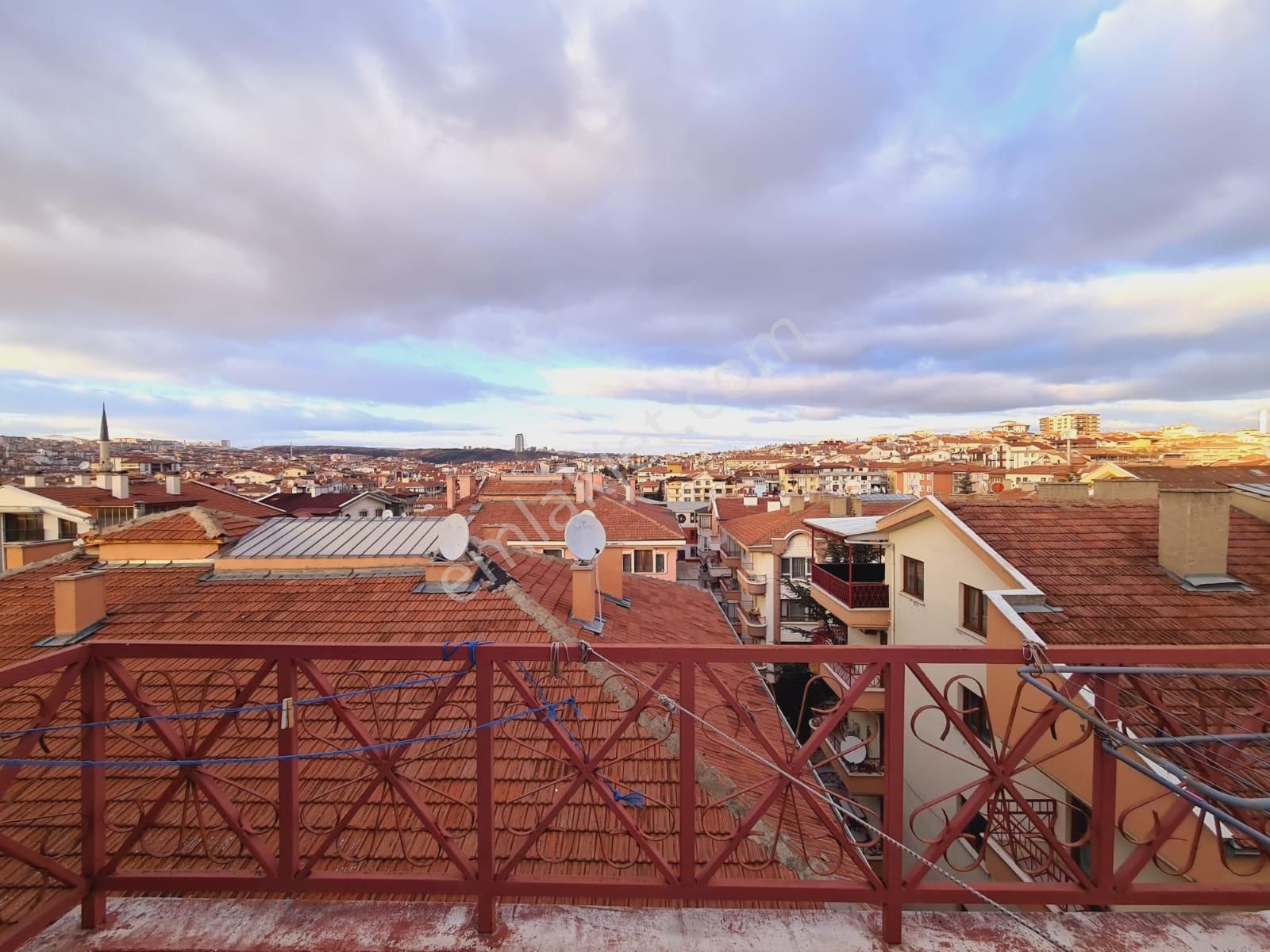 Bilgen Vatan'dan Bağlarbaşı'nda Melek Özen Okul Yakını 5+1 Çift Teraslı Satılık Dubleks Daire - Görsel 7