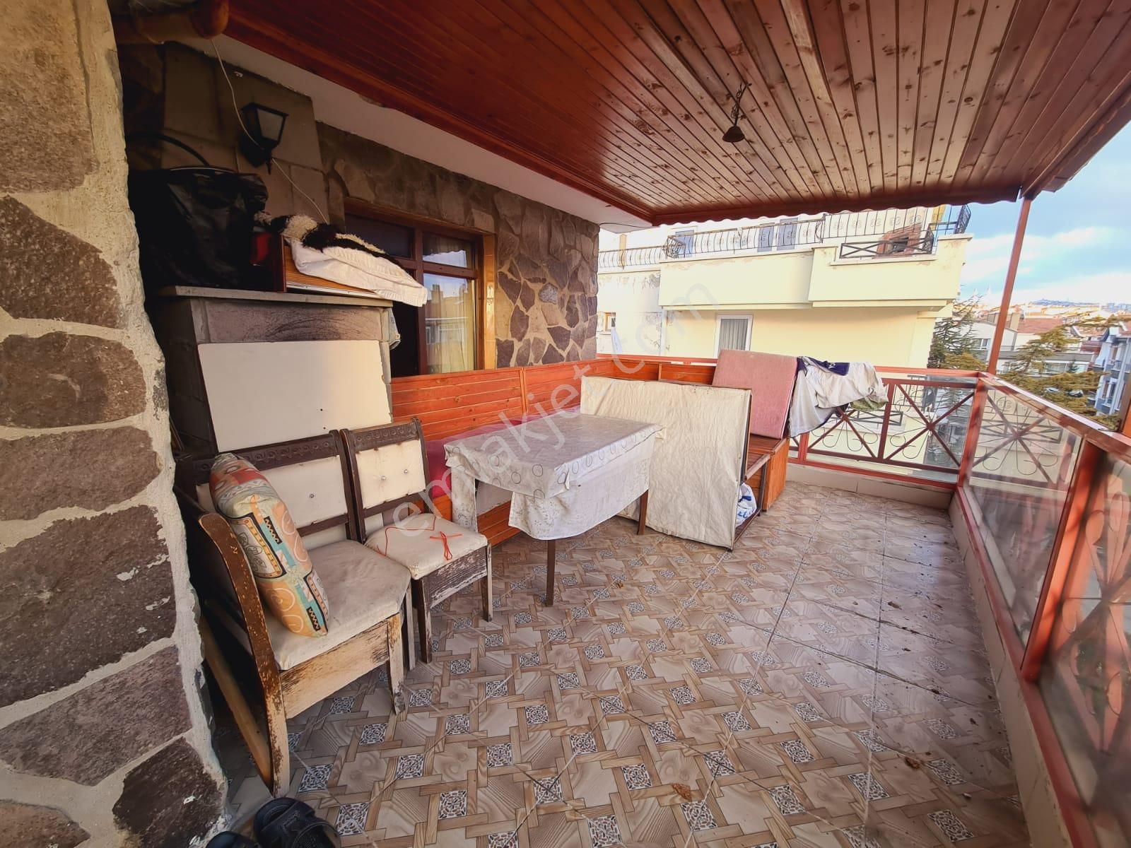 Bilgen Vatan'dan Bağlarbaşı'nda Melek Özen Okul Yakını 5+1 Çift Teraslı Satılık Dubleks Daire - Görsel 16