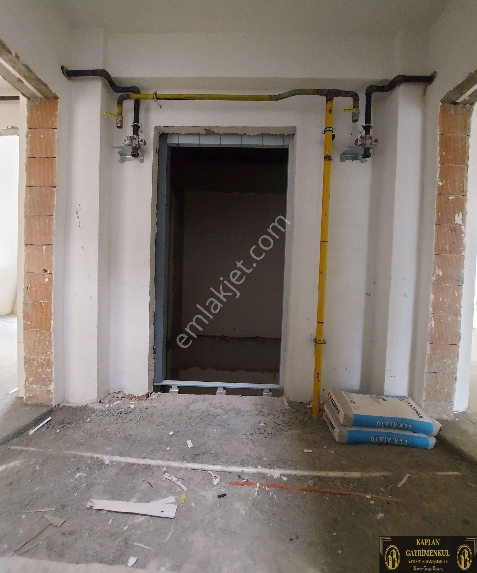 🏡 Kaplan Gayrimenkul’den Emek Mah. Yanartaş Sokak Yakını 2+0 55 M² Satılık Daire - Görsel 15
