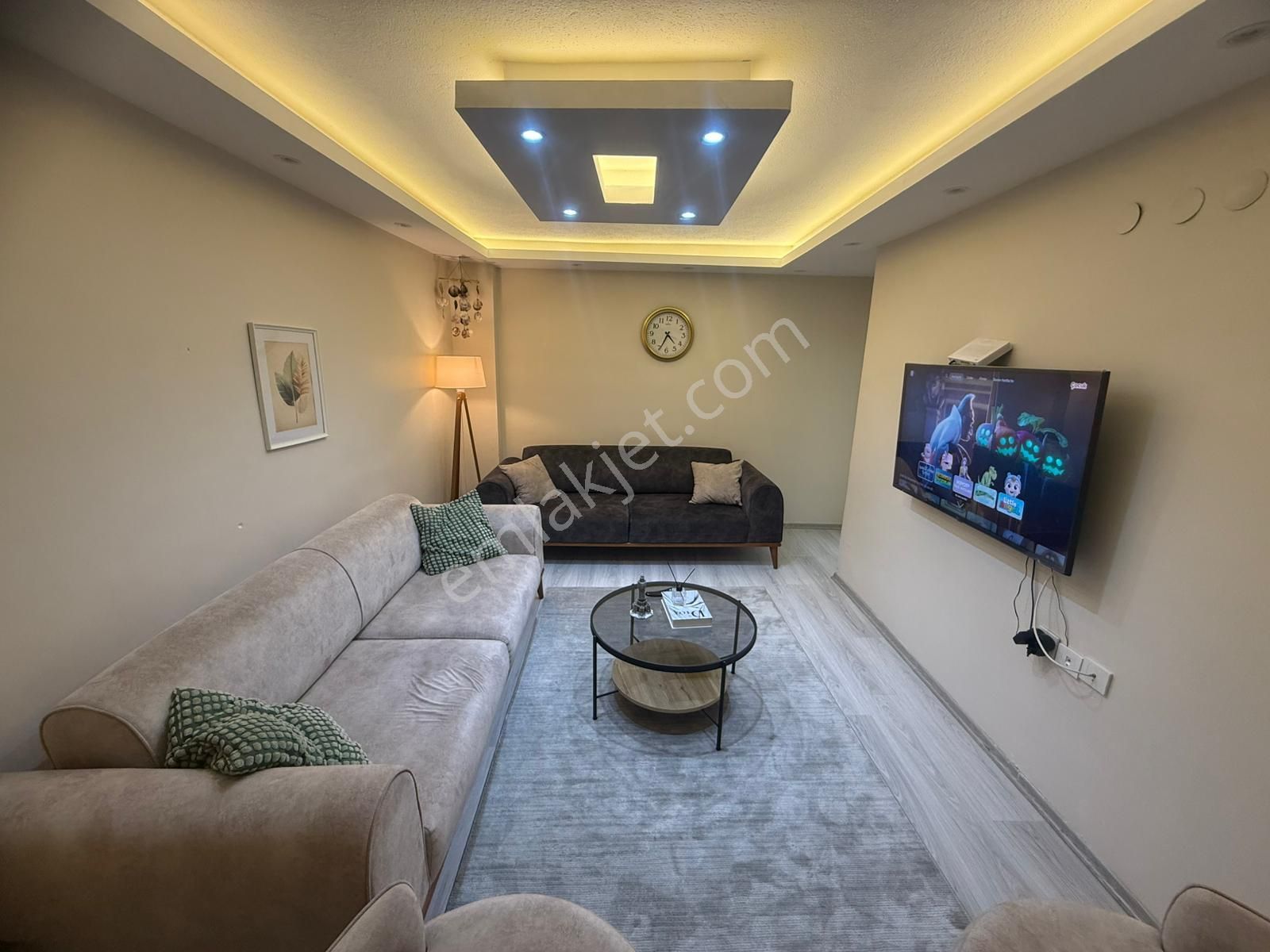 Pursaklar Mehmet Zengin Emlak'tan Merkez Mah. 1.kot 3+1 Ful Yapılı Masrafsız Daire - Görsel 2