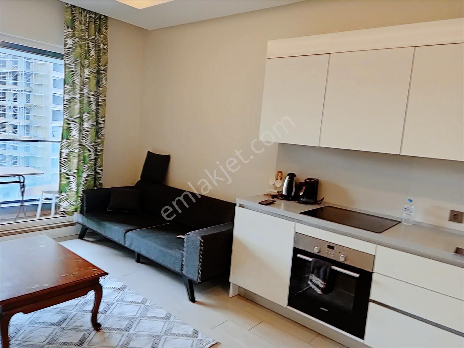 Sinpaş Marina'da Göl Manzaralı 1+1 Mobilyalı Kiralık - Görsel 5