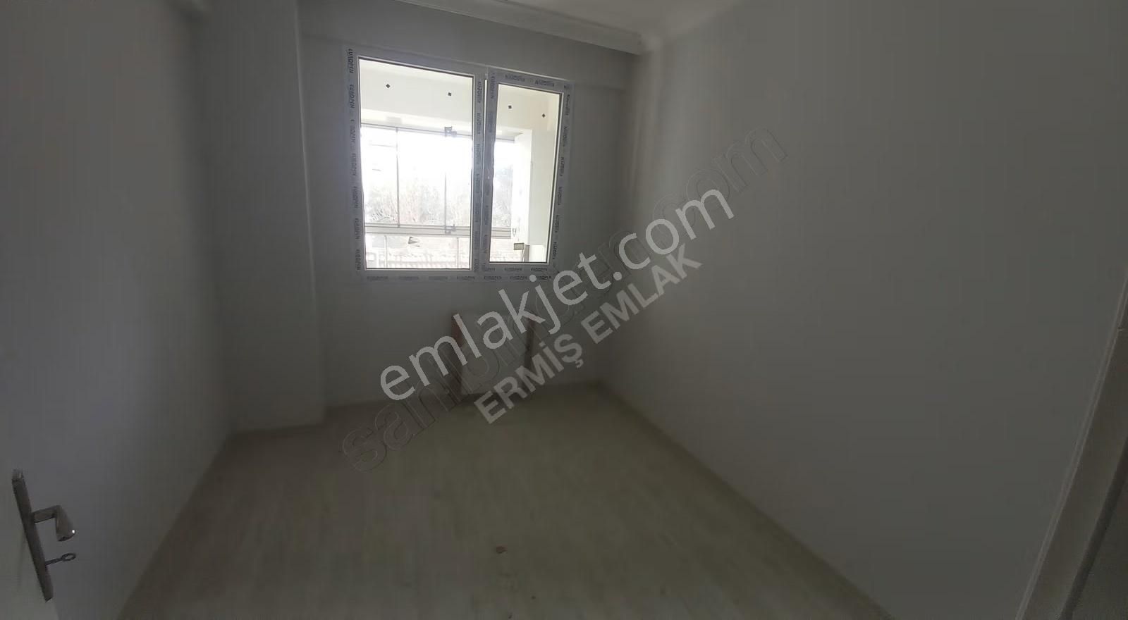 Atatürk Mah. Gölete Yakın 3+1 Fırsat Daire - Görsel 5