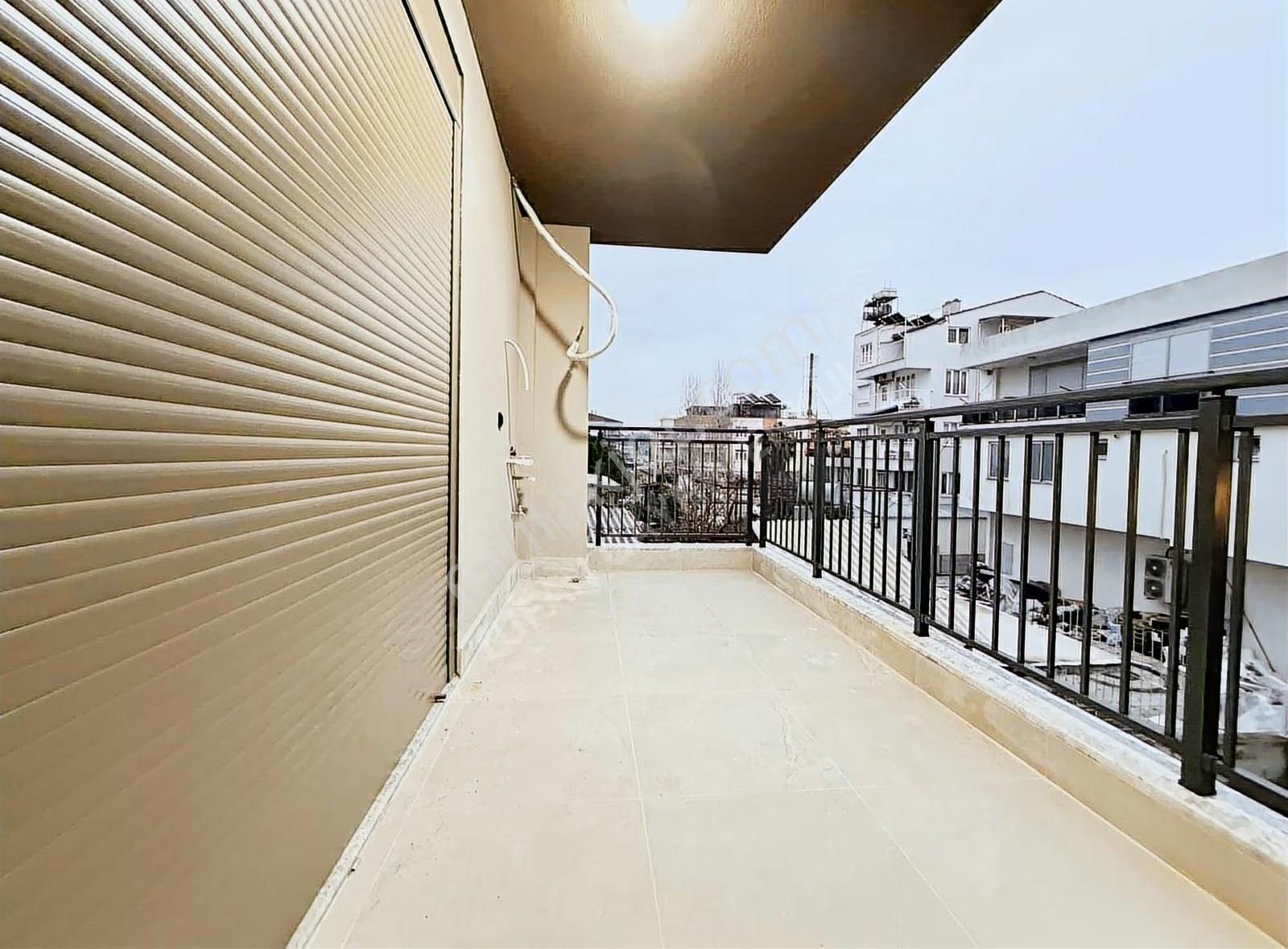 Sarılar Muhittin Ersoy Bulvarında Satılık 2+1 Asansörlü Daire - Görsel 4