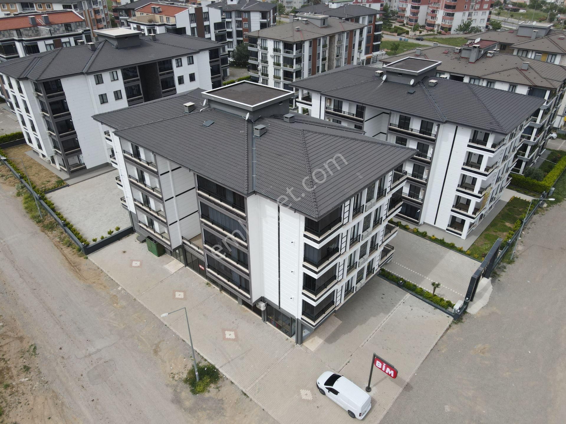 Irmaksudan Burhaniye De Site İçinde Lüks Satılık 3+1 Daire - Görsel 8