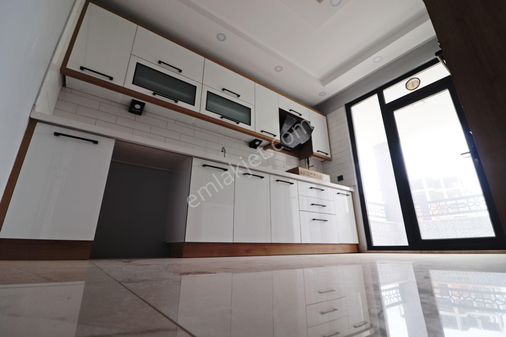 Irmaksudan Burhaniye De Site İçinde Lüks Satılık 3+1 Daire - Görsel 14