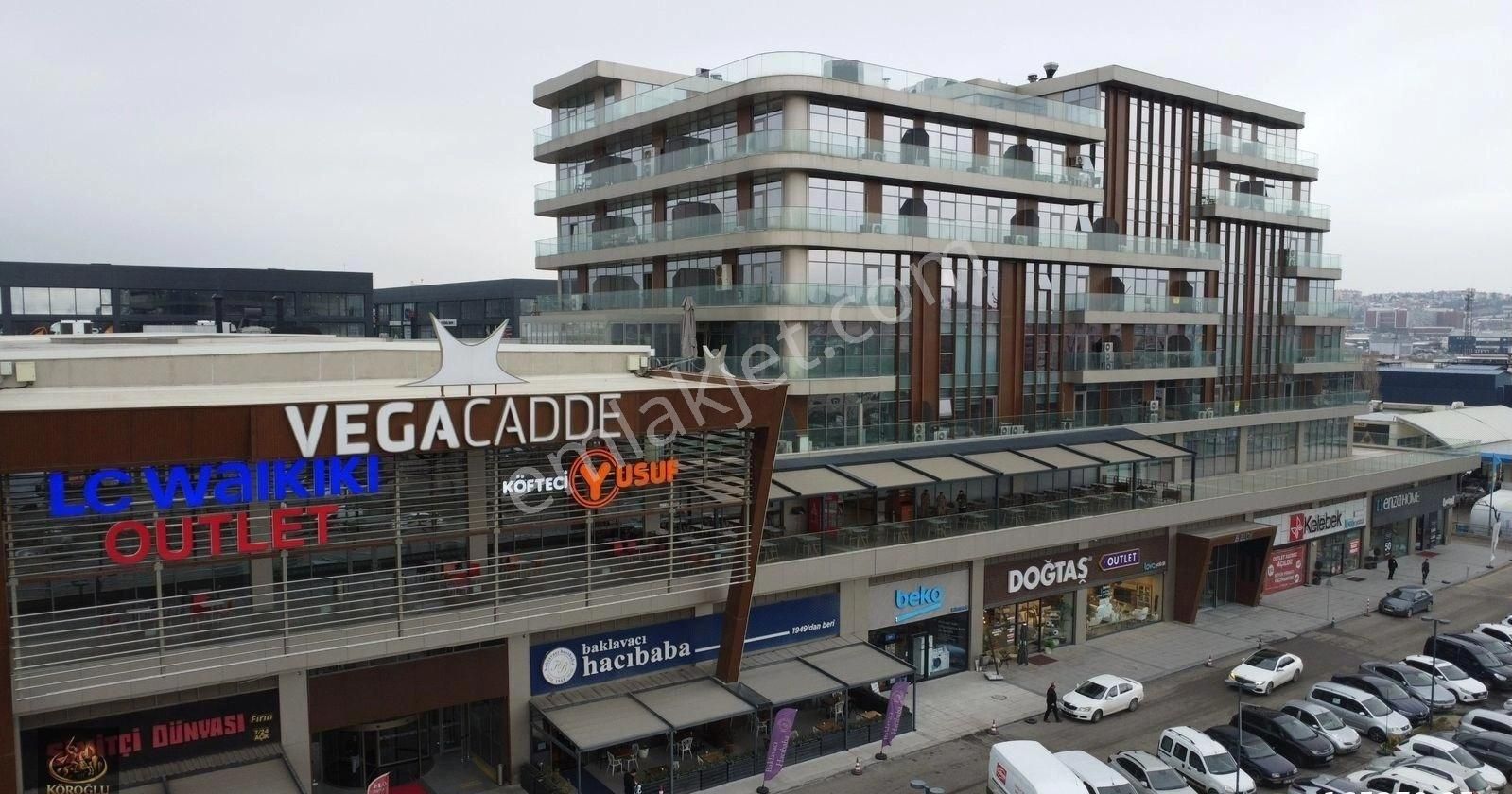 Vega Cadde'de Satılık Daire/ofis 170 M² Kiracılı - Görsel 34