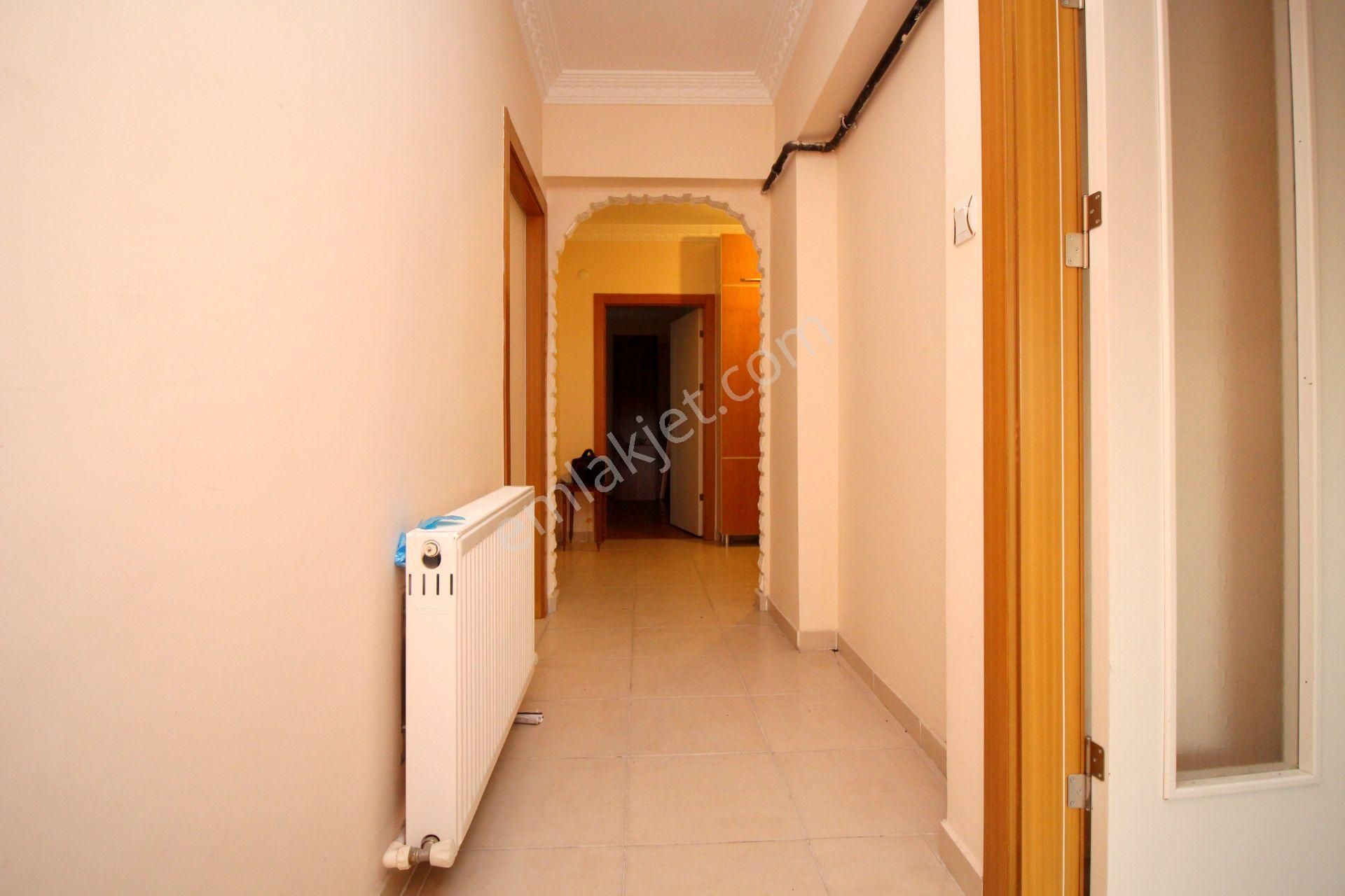 Emre Emlak'tan Topçu Mah'de Asansörlü Manzaralı Yeni Bina 2+1 Kiralık Daire - Görsel 19