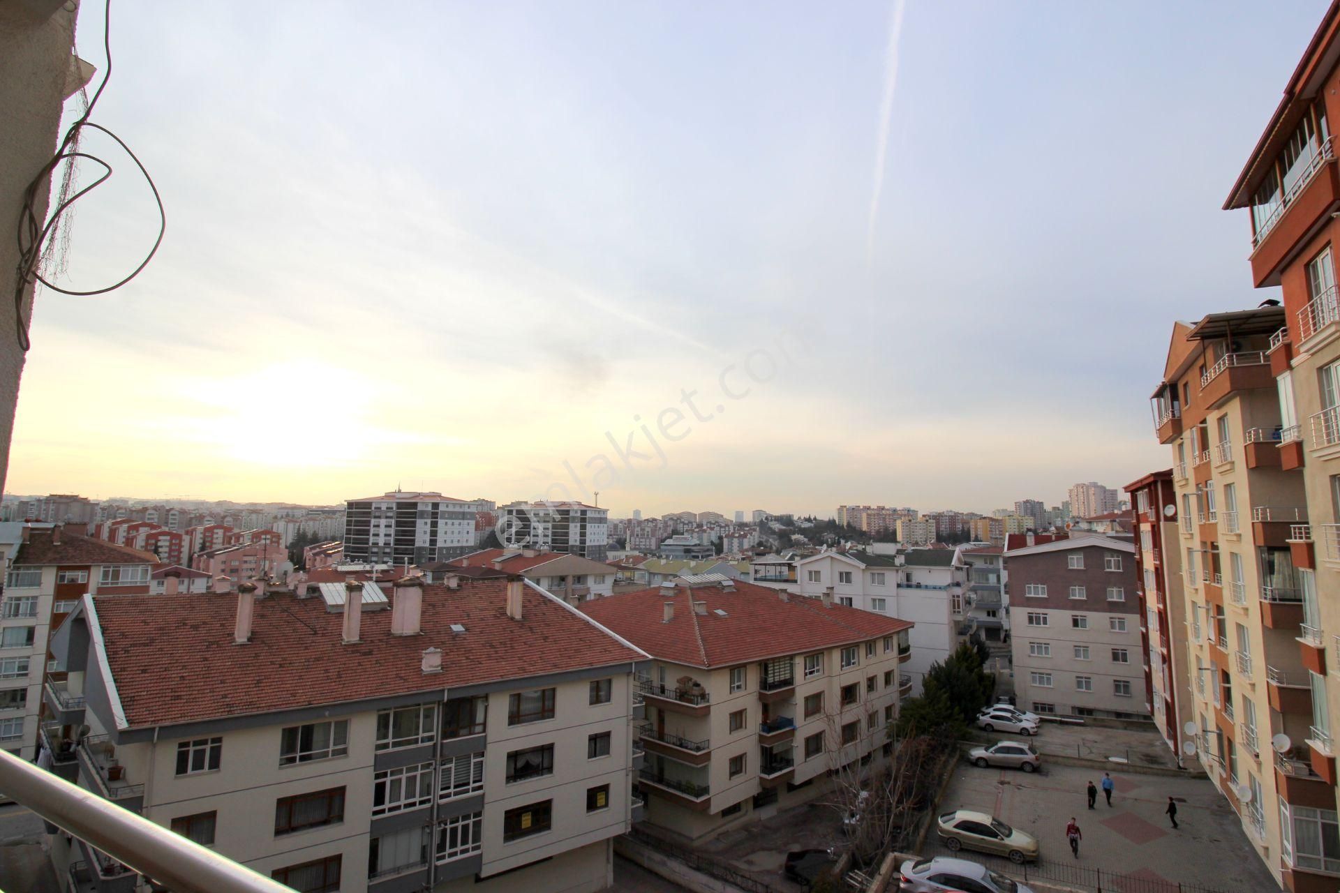 Emre Emlak'tan Topçu Mah'de Asansörlü Manzaralı Yeni Bina 2+1 Kiralık Daire - Görsel 7