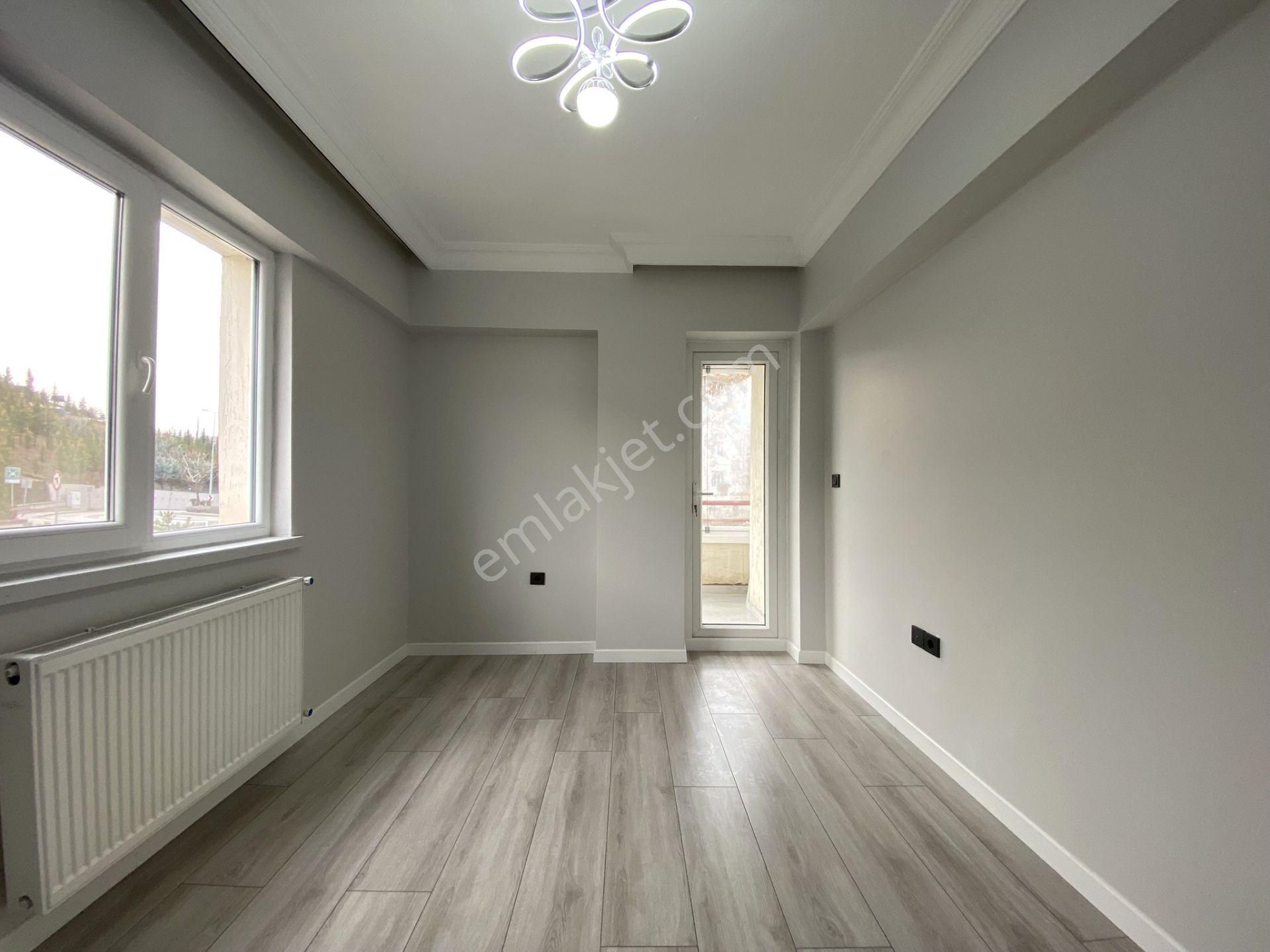 Ufuk Kılıç Emlak'tan Merkezde Isı Yalıtımlı Güney Cephe Ara Kat 3+1 - Görsel 14