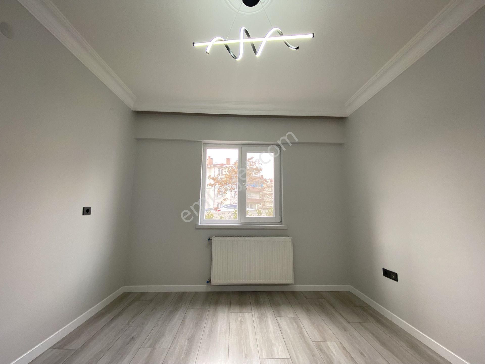 Ufuk Kılıç Emlak'tan Merkezde Isı Yalıtımlı Güney Cephe Ara Kat 3+1 - Görsel 21