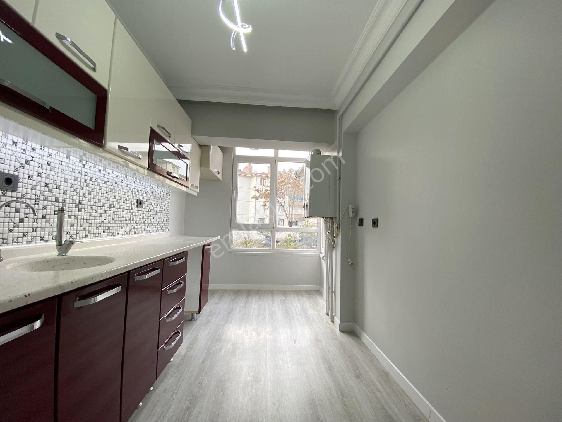 Ufuk Kılıç Emlak'tan Merkezde Isı Yalıtımlı Güney Cephe Ara Kat 3+1 - Görsel 5