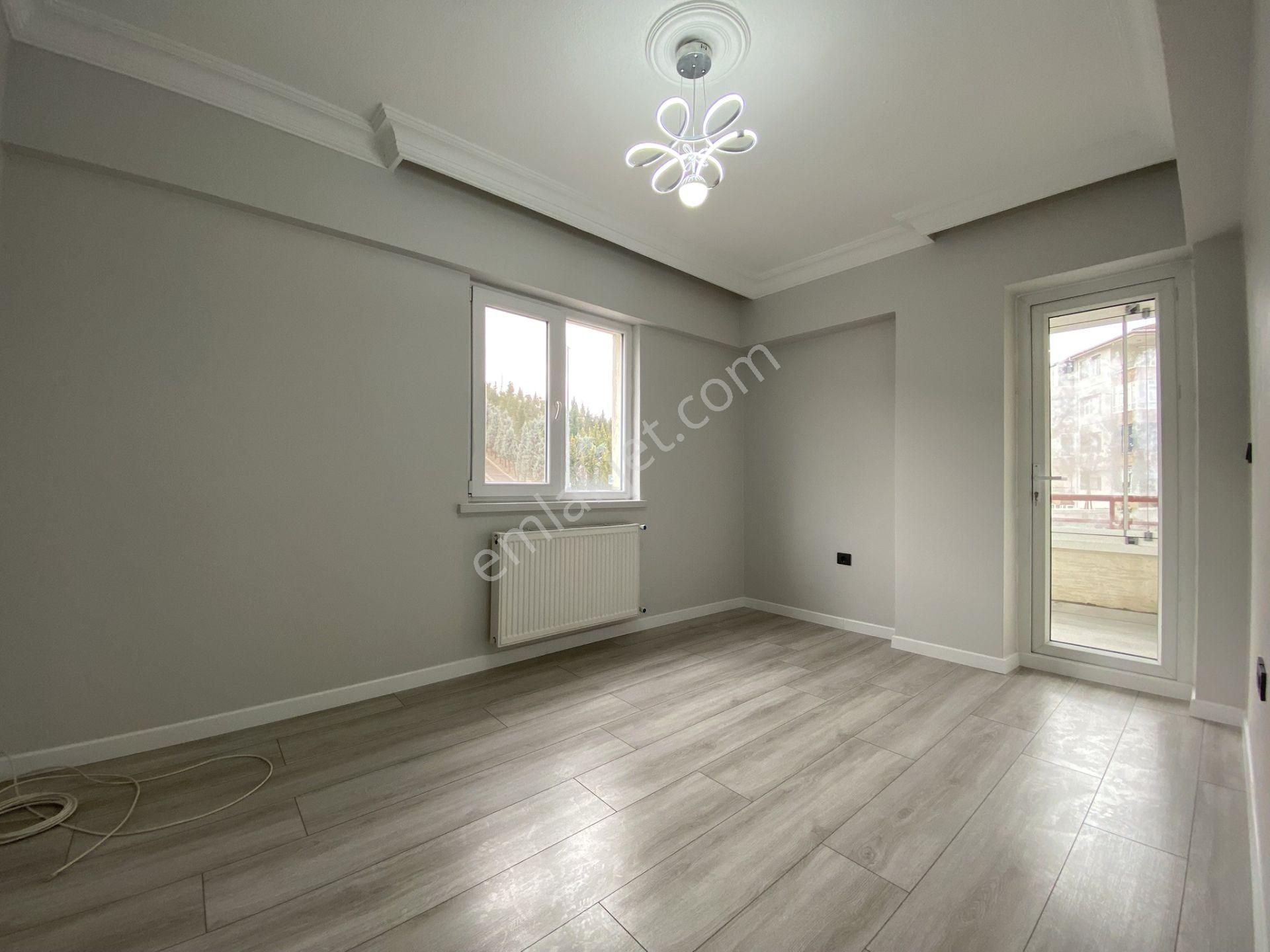 Ufuk Kılıç Emlak'tan Merkezde Isı Yalıtımlı Güney Cephe Ara Kat 3+1 - Görsel 13