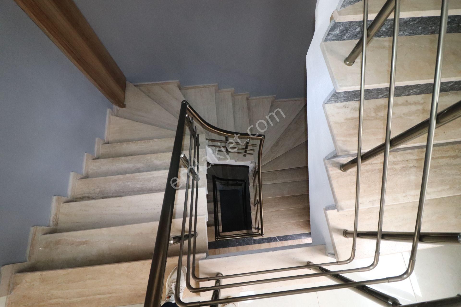 Irmaksudan Burhaniye De Site İçinde Lüks Satılık 2+1 Daire - Görsel 32