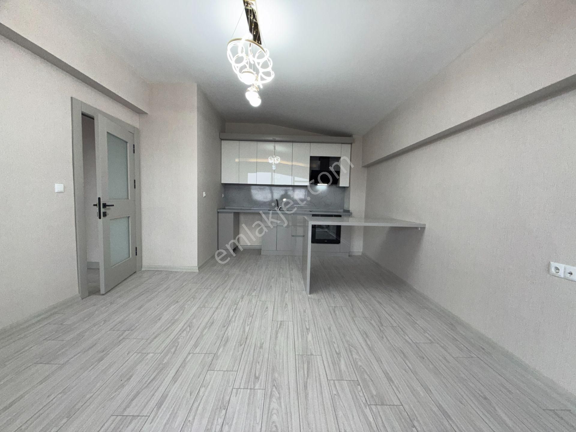 Pursaklar Ufuk Kılıç Emlak'tan Özel Tasarımlı K.otoparklı 5+2 Sıfır Dubleks - Görsel 18