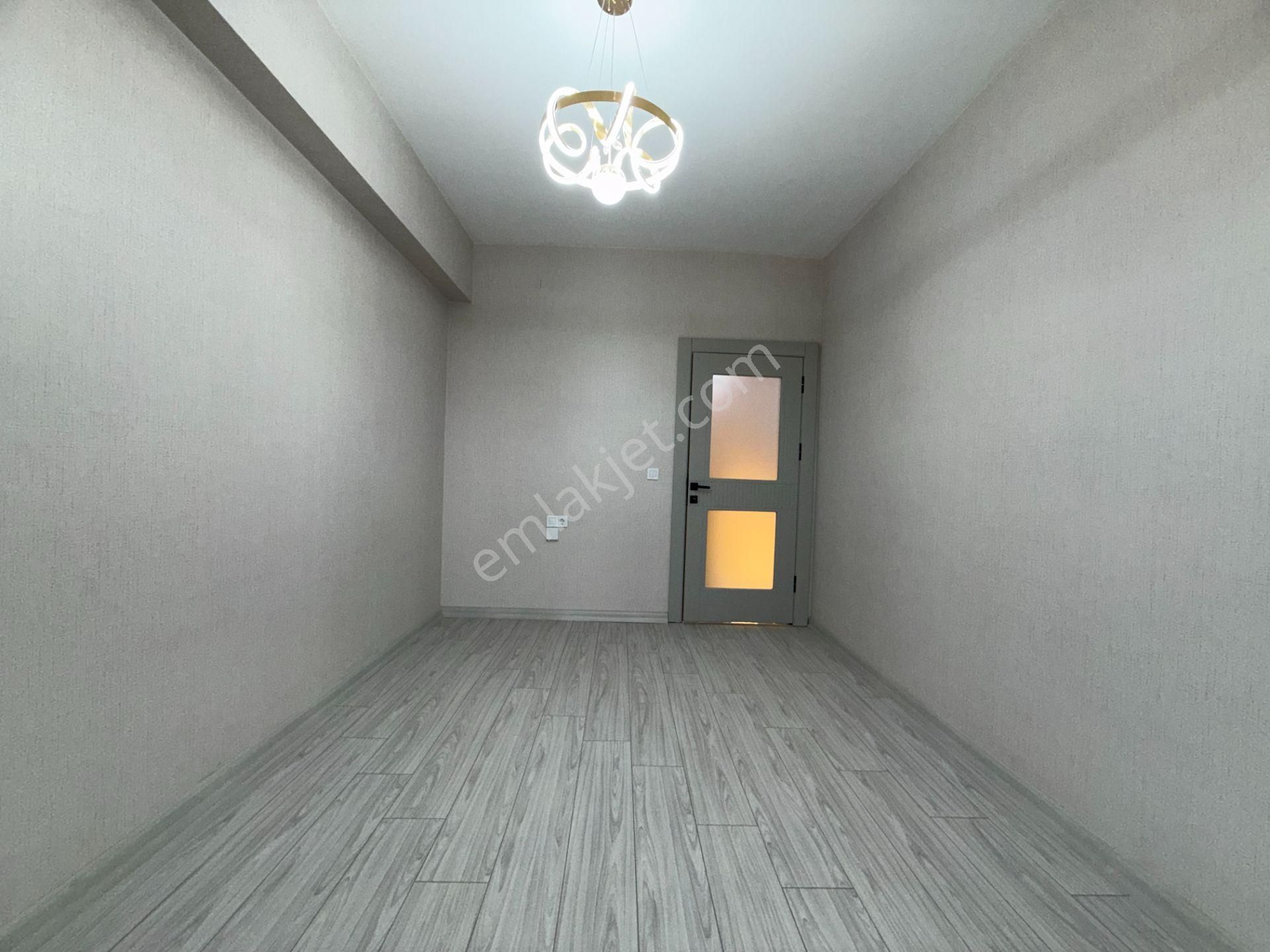 Pursaklar Ufuk Kılıç Emlak'tan Özel Tasarımlı K.otoparklı 5+2 Sıfır Dubleks - Görsel 9