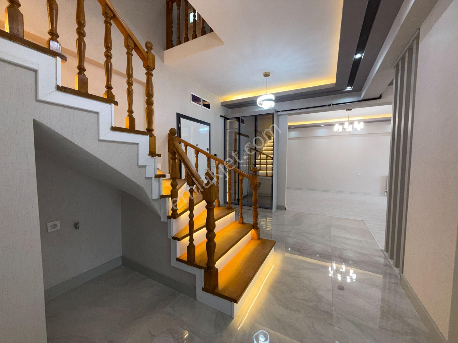 Pursaklar Ufuk Kılıç Emlak'tan Özel Tasarımlı K.otoparklı 5+2 Sıfır Dubleks - Görsel 17