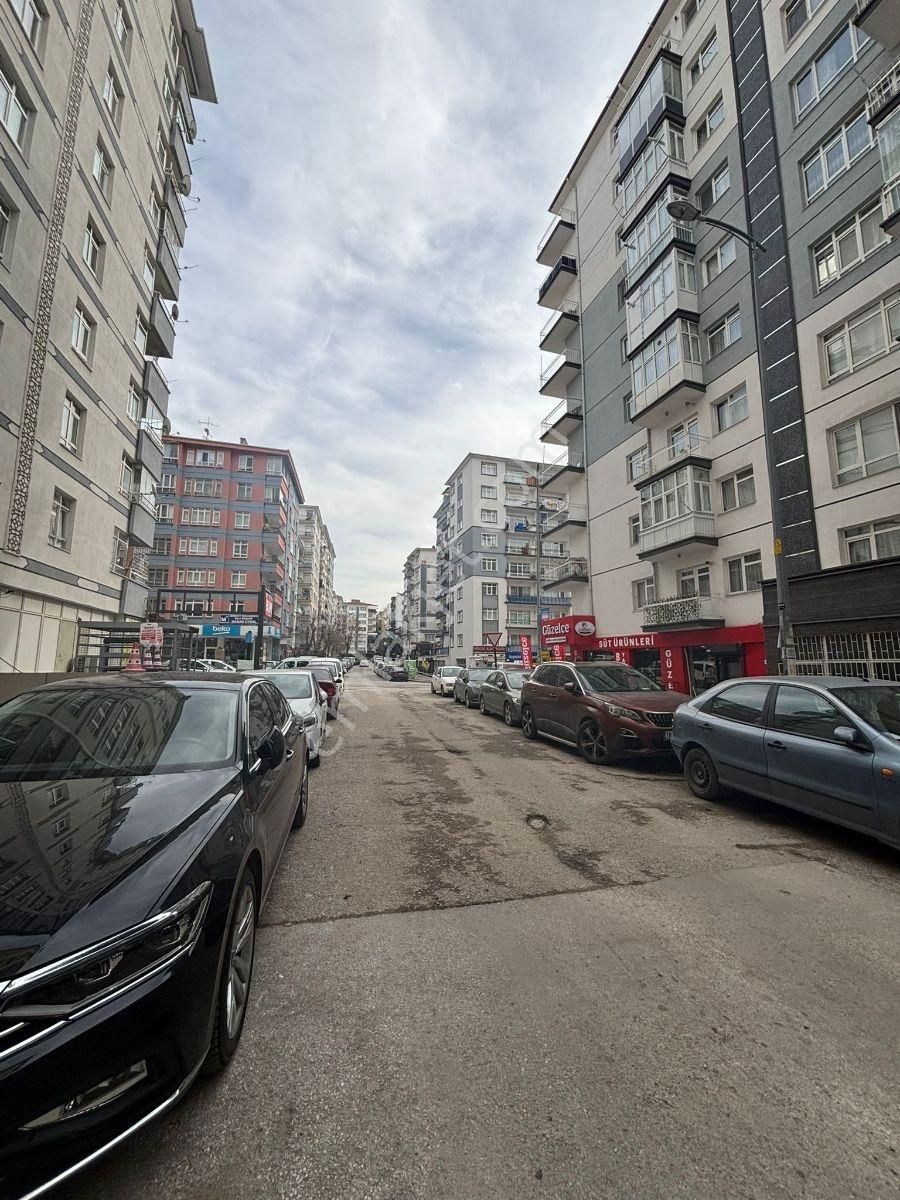 Arslan'dan Metro Yakını 1+1 Satılık Daire *** - Görsel 4