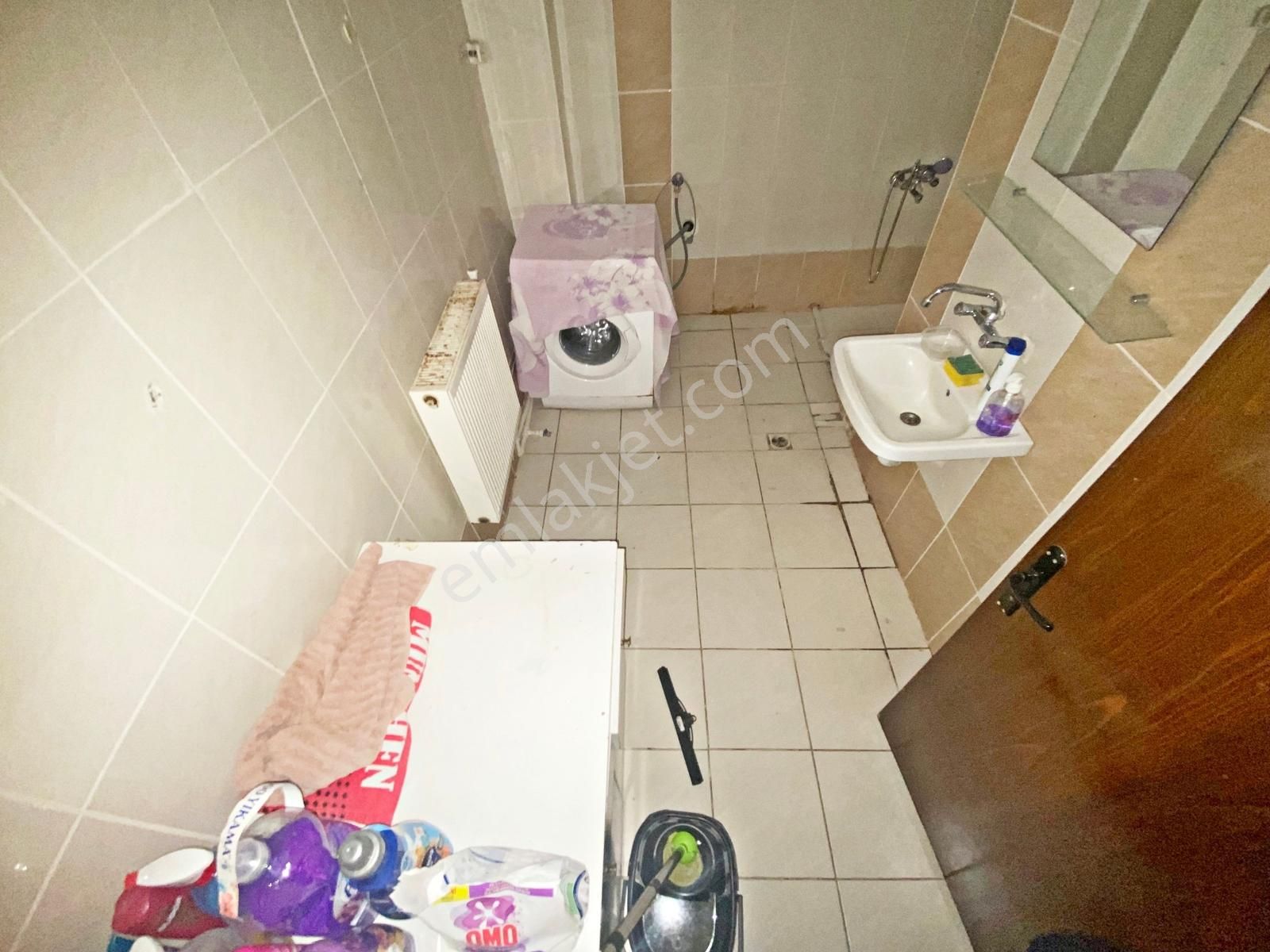 3+1 Aşağıeğlence Merkezde Eşyalı Kiralık Müstakil Bahçeli - Görsel 26