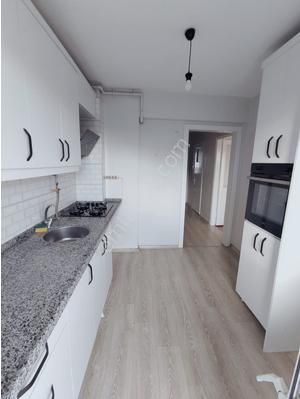 Bayraklı Postacılar Mahallesinde 3+1 Kiralık Daire - Görsel 27