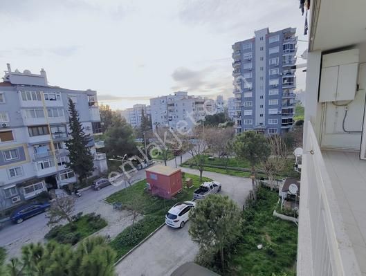 Bayraklı Postacılar Mahallesinde 3+1 Kiralık Daire - Görsel 24