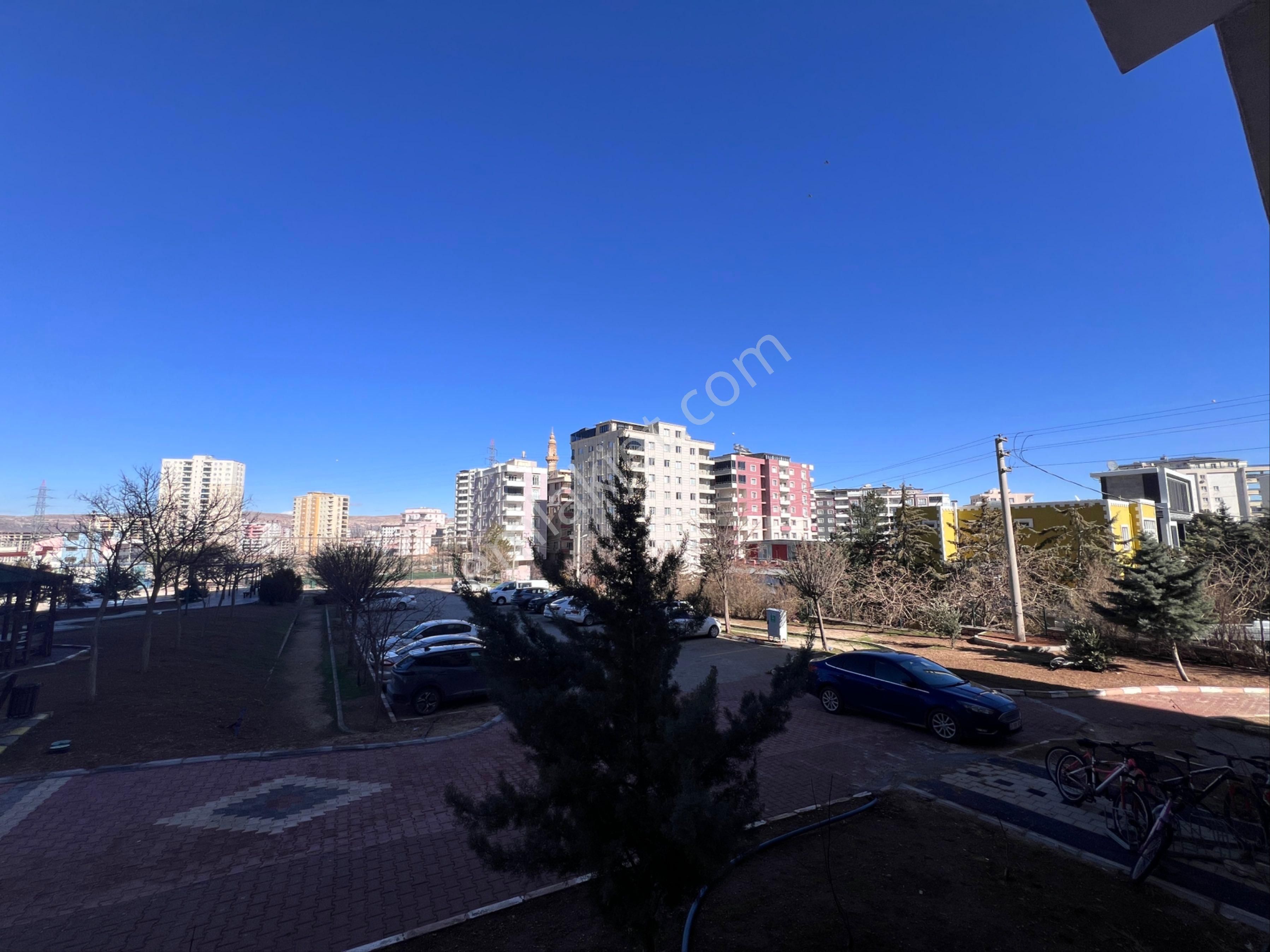 Murat Emlaktan Palmiye Sitesinde Lüks En Uygun 4+1 Dairemiz Satılıktır - Görsel 13