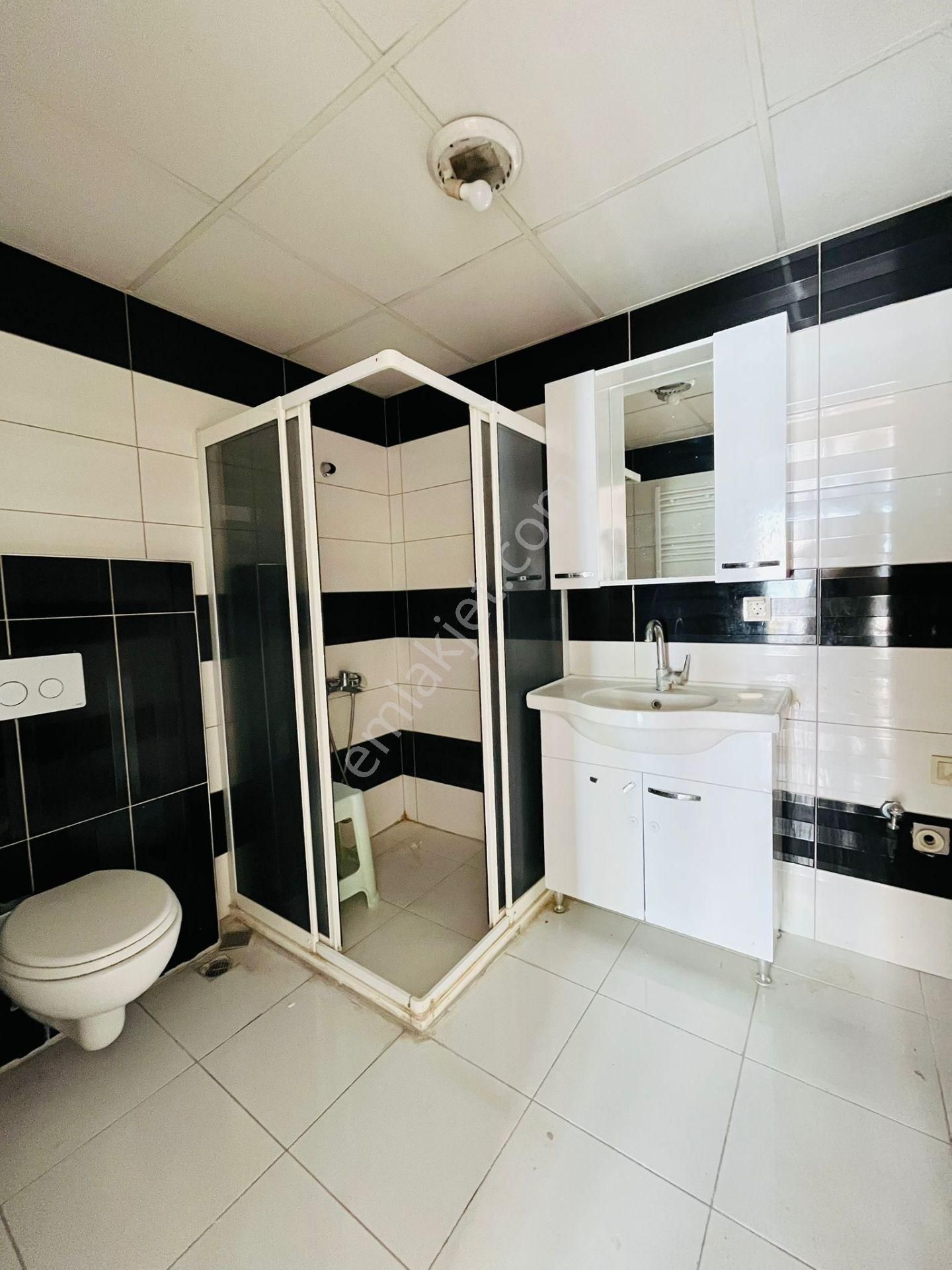 İldem'de Satılık Cadde Cepheli 3+1 Daire (135m²) - Görsel 5