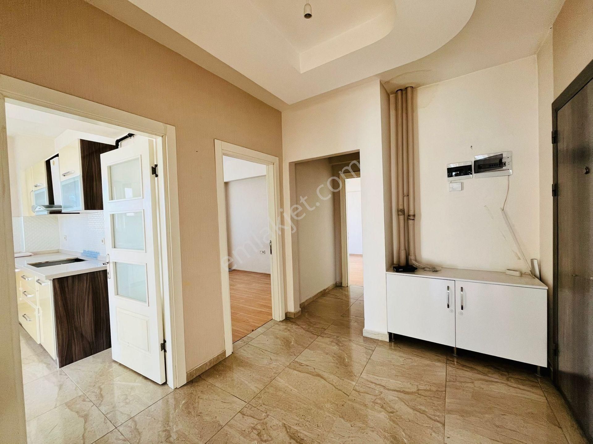 İldem'de Satılık Cadde Cepheli 3+1 Daire (135m²) - Görsel 13