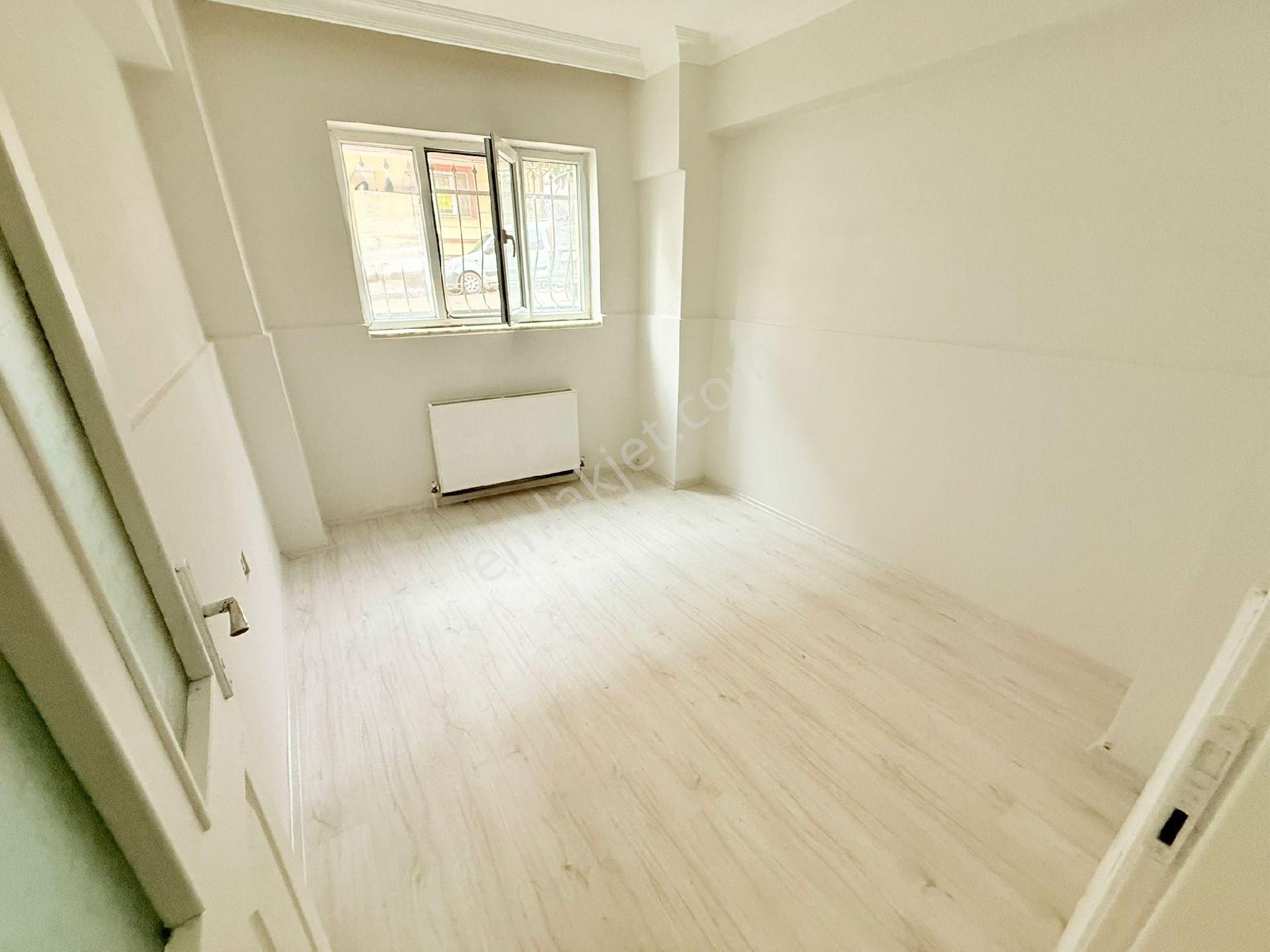 Pusula İnşaat'tan Cebeci Mah. 2+1 90m2 Satılık Köşe Başı Bahçe Katı - Görsel 5