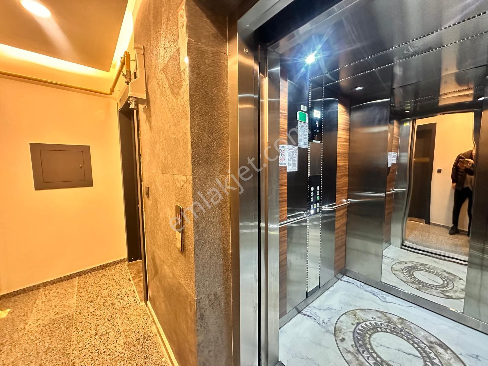 Kuşadası Türkmen Sıfır 2+1 Sahile 150 Mt Mesafede - Görsel 7