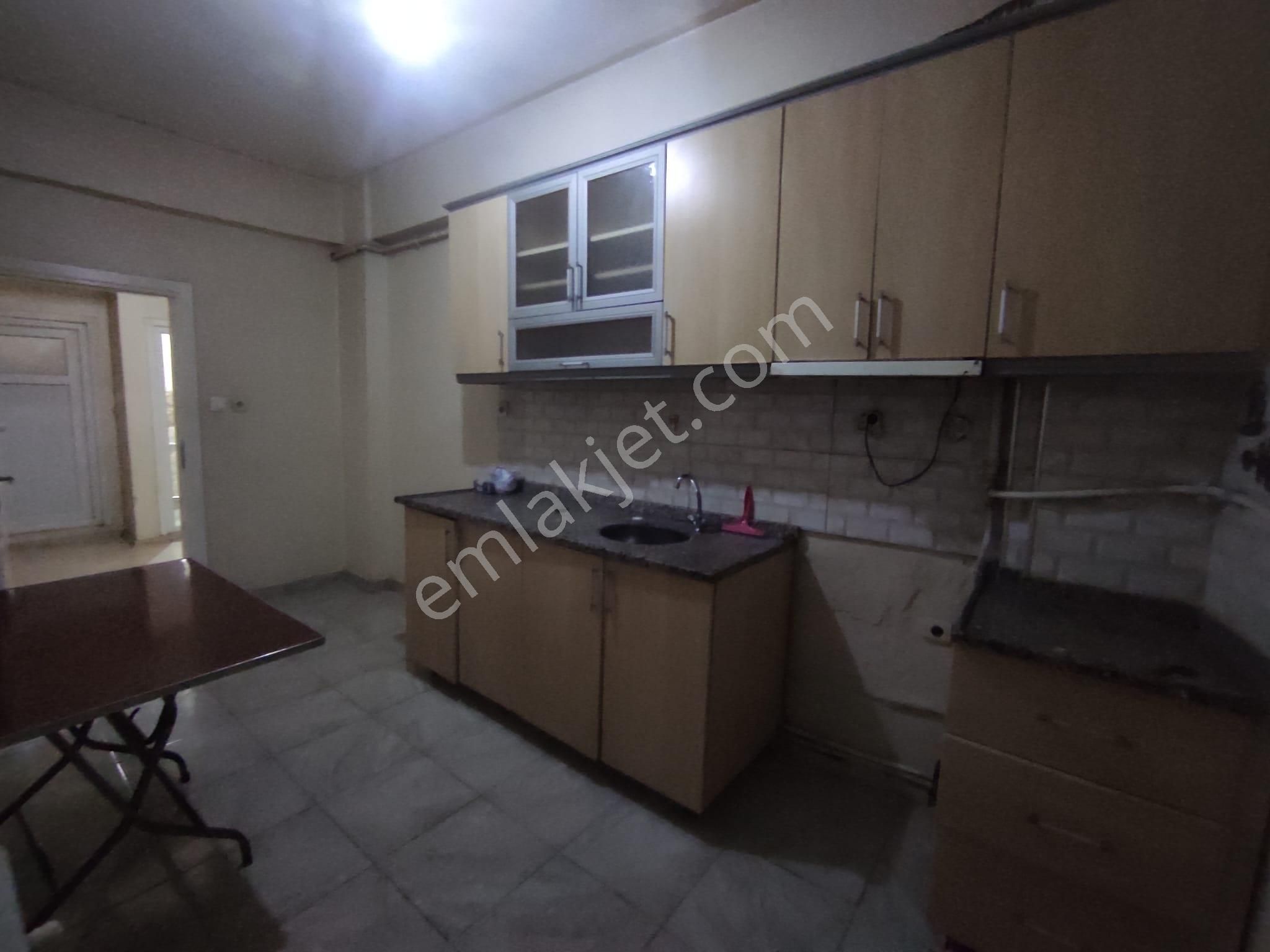 Litros'tan Fatih Mahallesi 2+1 Kiralık 100m² Yüksek G. Kiralık Daire - Görsel 11