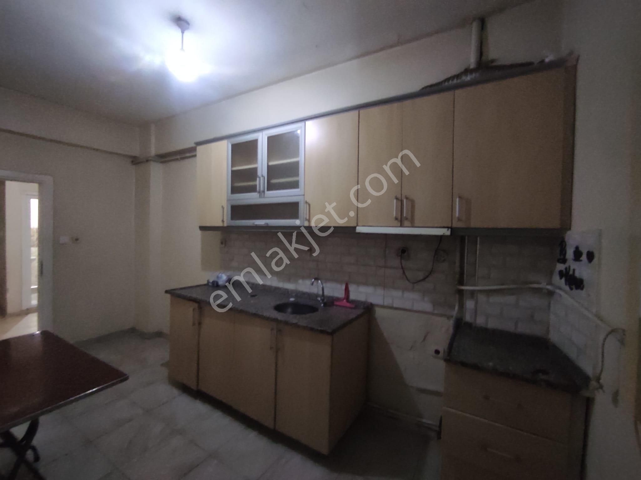 Litros'tan Fatih Mahallesi 2+1 Kiralık 100m² Yüksek G. Kiralık Daire - Görsel 12