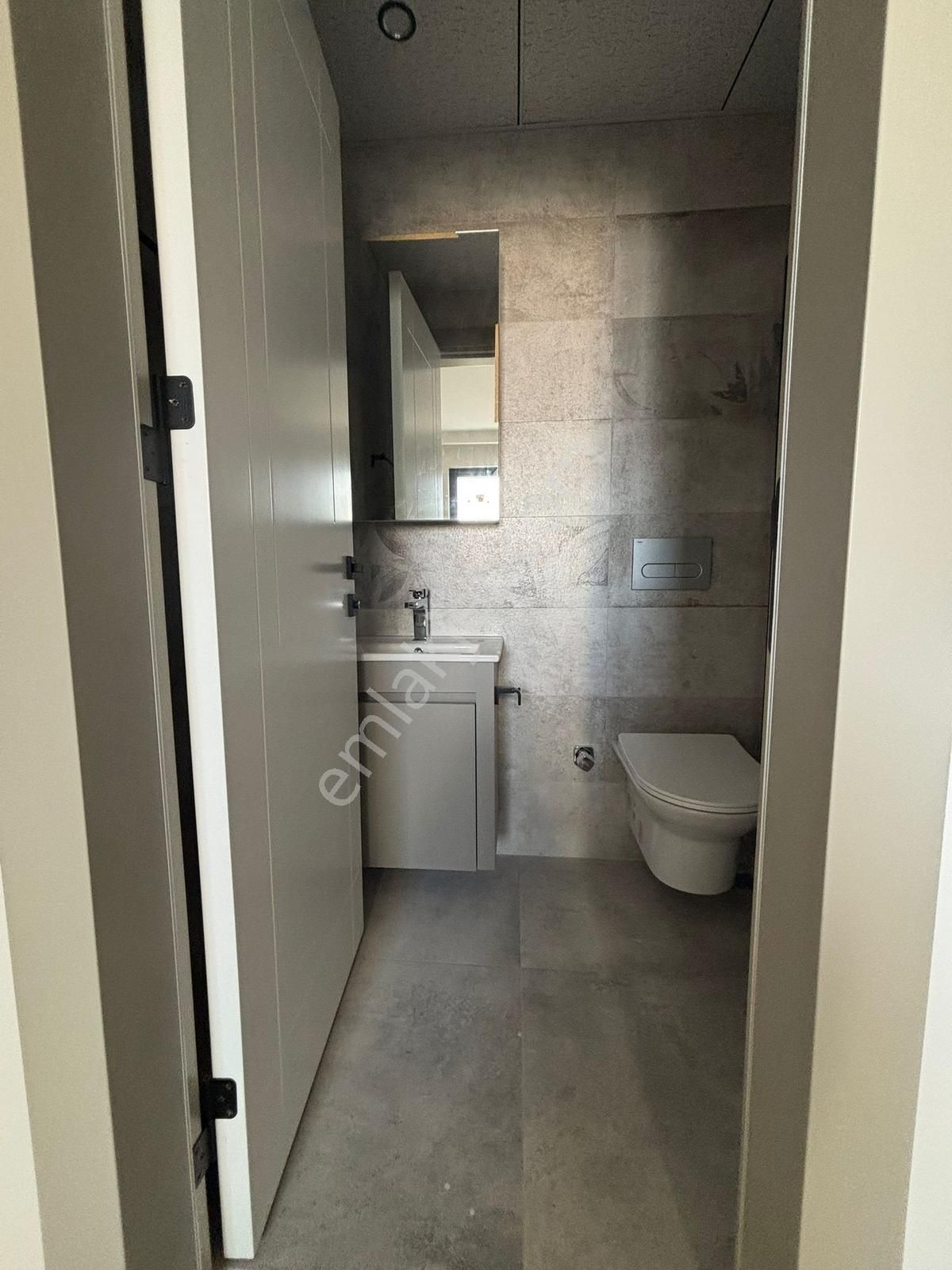 Kaan Emlak'tan Çakmakta 2+1 Sıfır Lüks Daire - Görsel 9