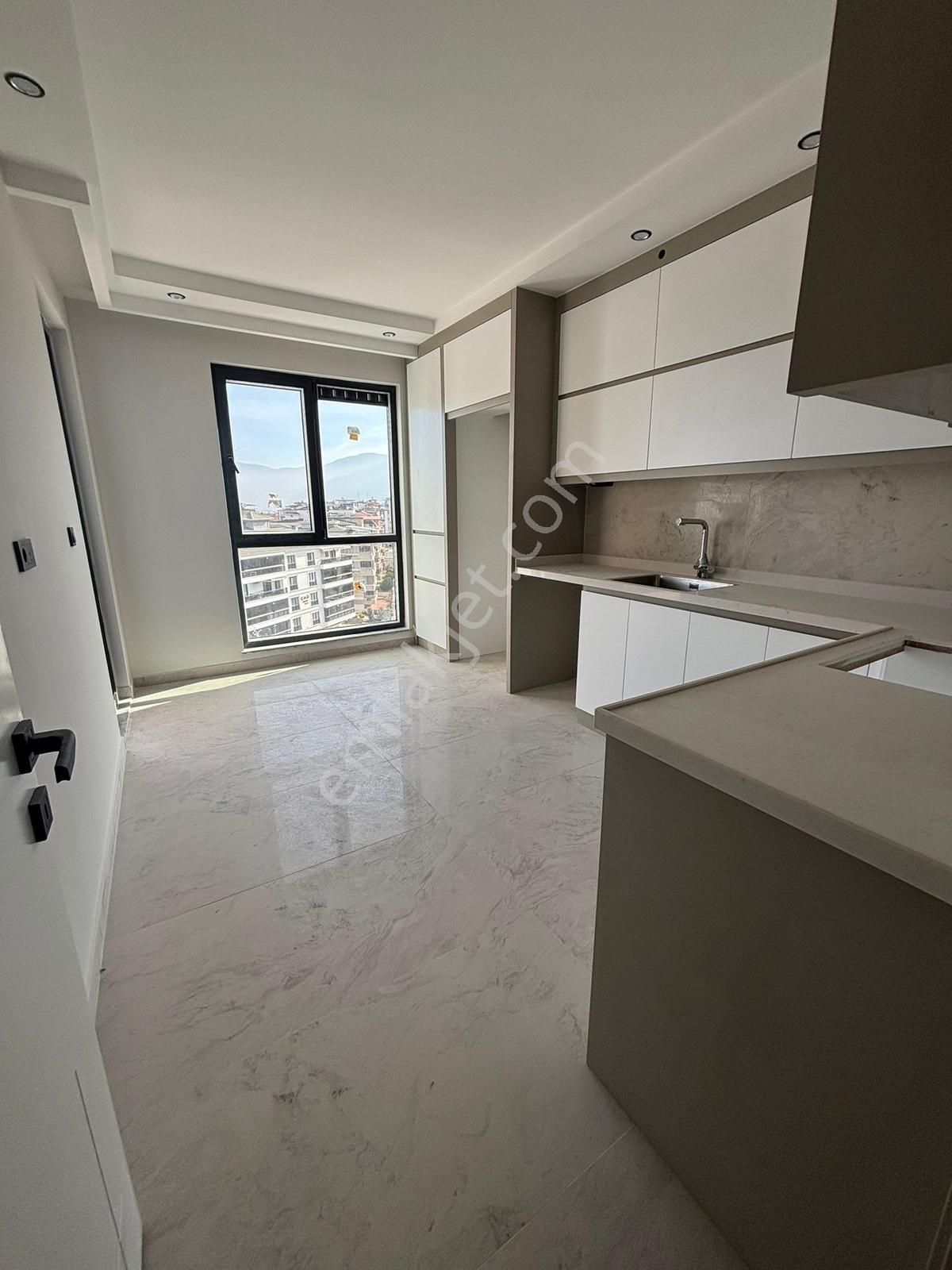 Kaan Emlak'tan Çakmakta 2+1 Sıfır Lüks Daire - Görsel 6