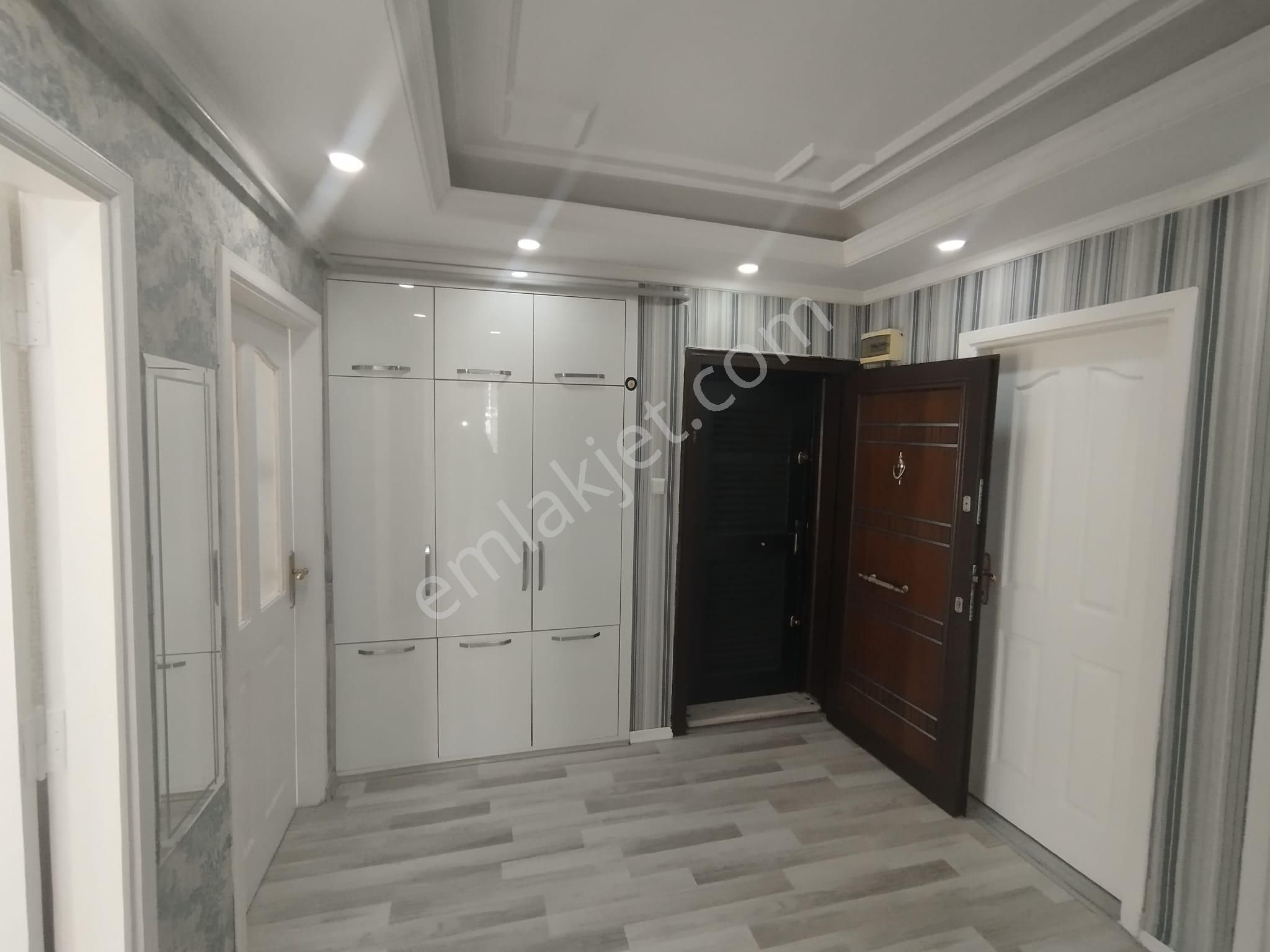 A.türkeş Bulvarına Yakın Huzurevlerinde 3+1 Geniş Oturumlu Ekstralı Daire - Görsel 20