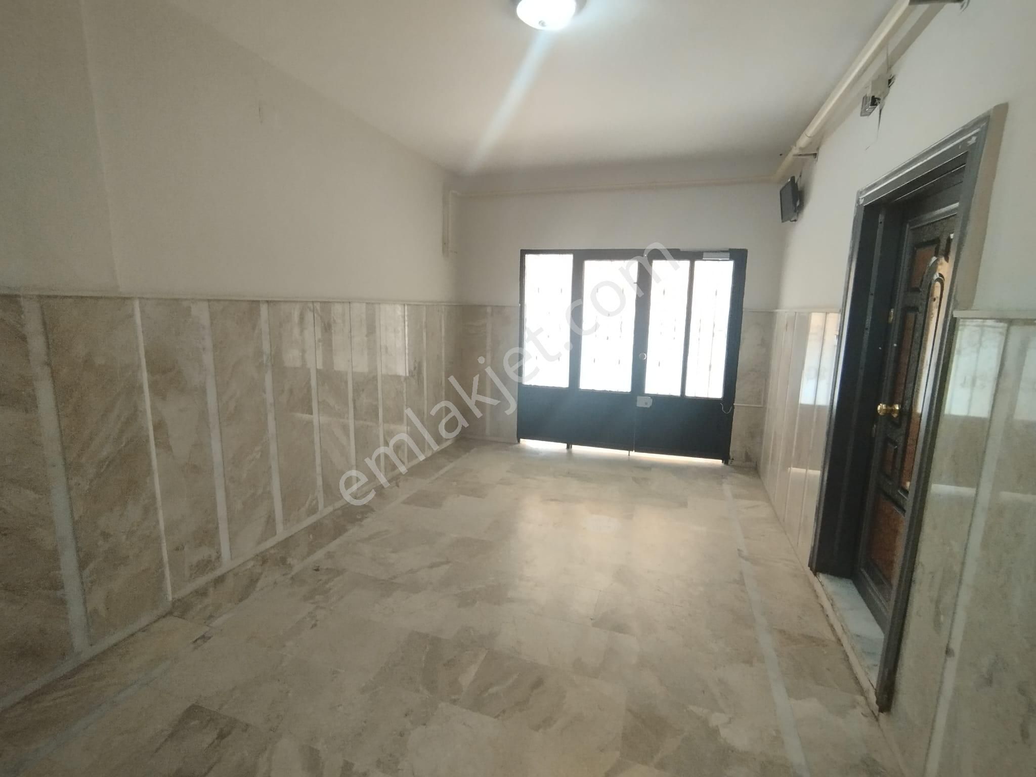 A.türkeş Bulvarına Yakın Huzurevlerinde 3+1 Geniş Oturumlu Ekstralı Daire - Görsel 32