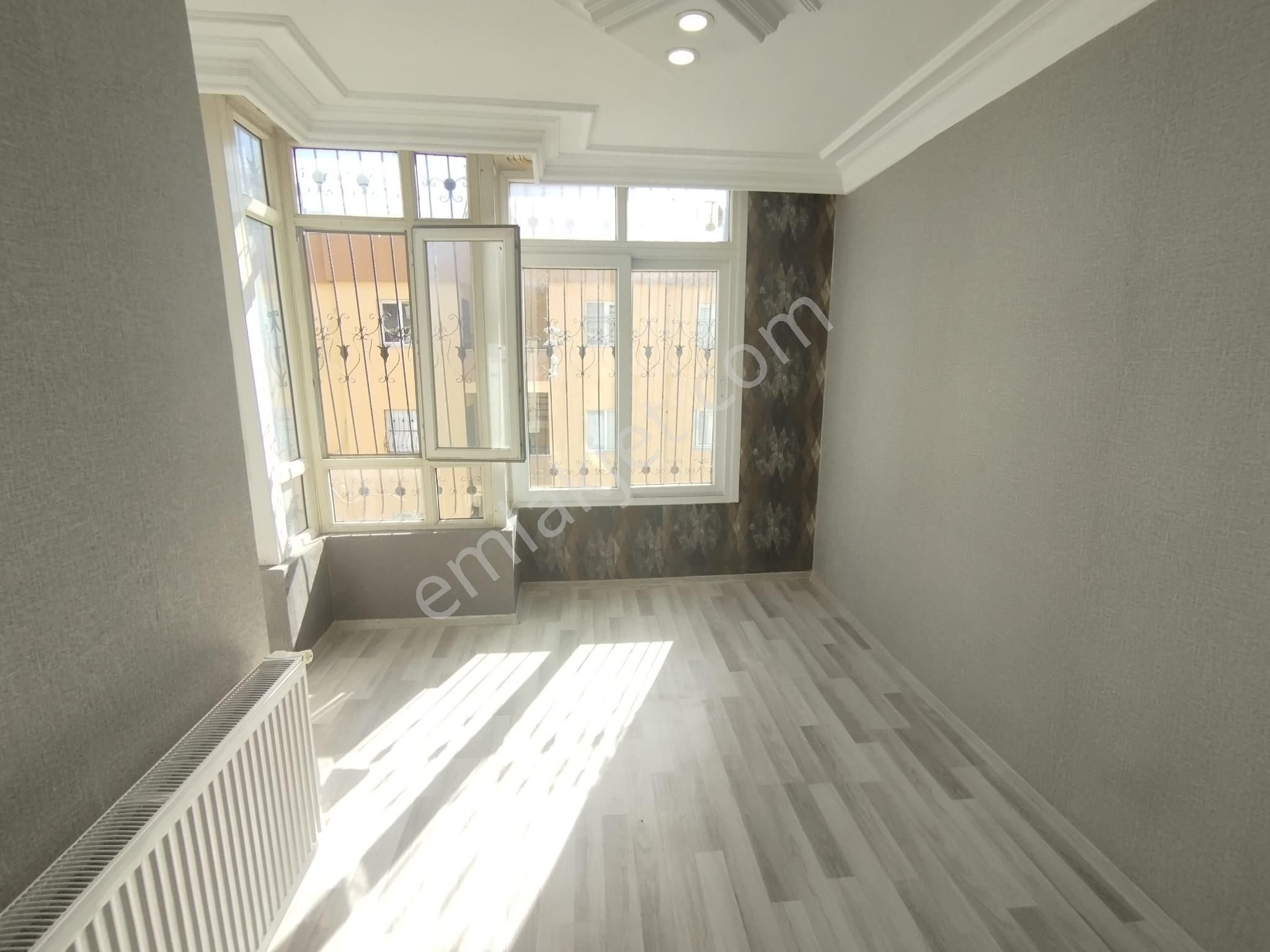 A.türkeş Bulvarına Yakın Huzurevlerinde 3+1 Geniş Oturumlu Ekstralı Daire - Görsel 29