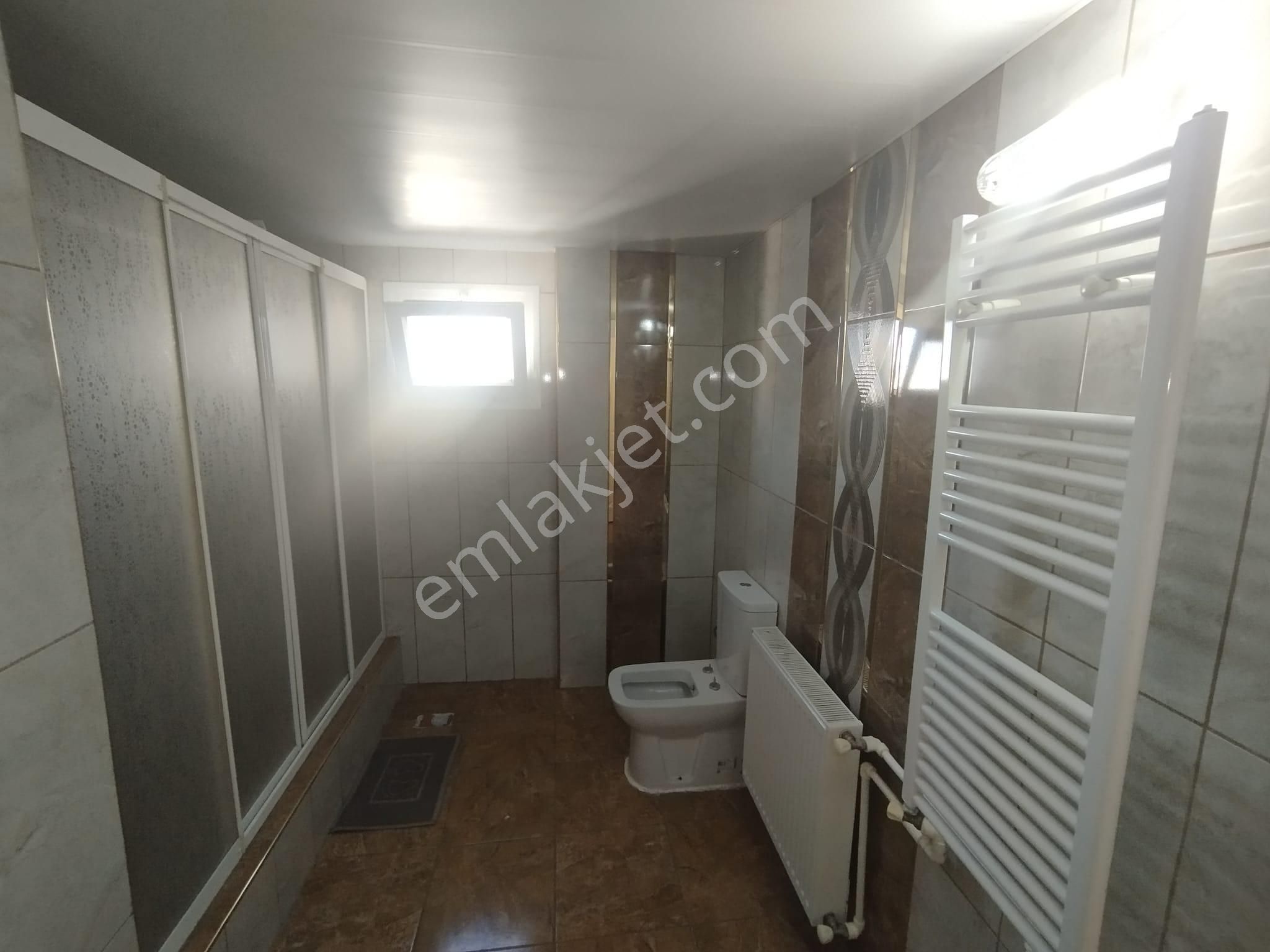 A.türkeş Bulvarına Yakın Huzurevlerinde 3+1 Geniş Oturumlu Ekstralı Daire - Görsel 13