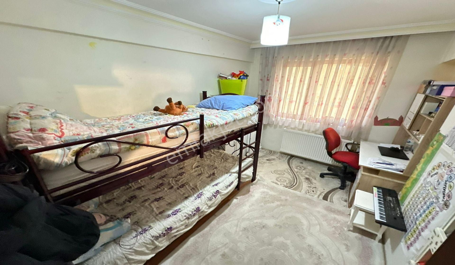 Kuşcağız Bengi Düğün Salonu Yakını Kat Konumunda Cepheleri Açık Fırsat Daire - Görsel 15