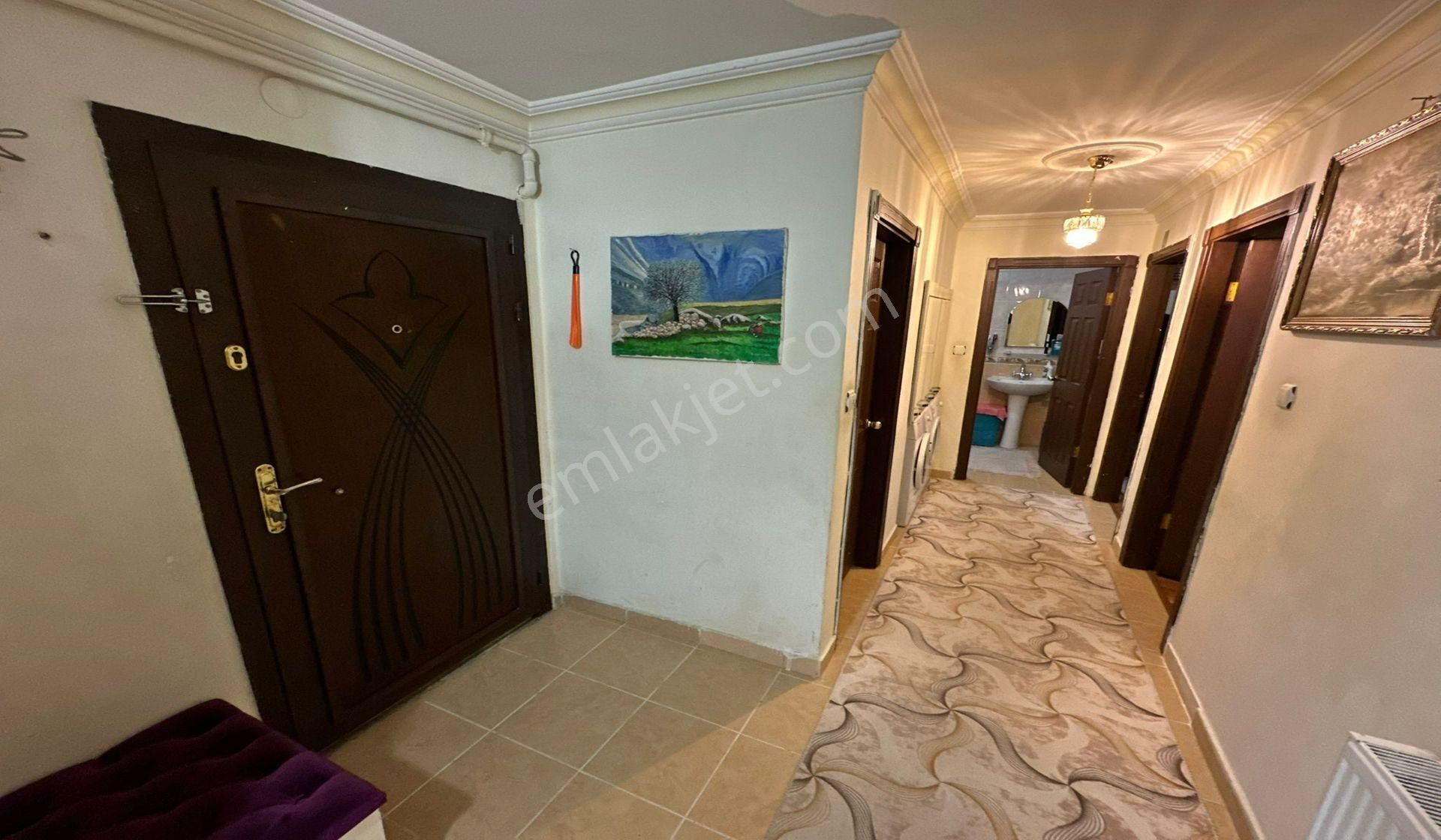 Kuşcağız Bengi Düğün Salonu Yakını Kat Konumunda Cepheleri Açık Fırsat Daire - Görsel 24