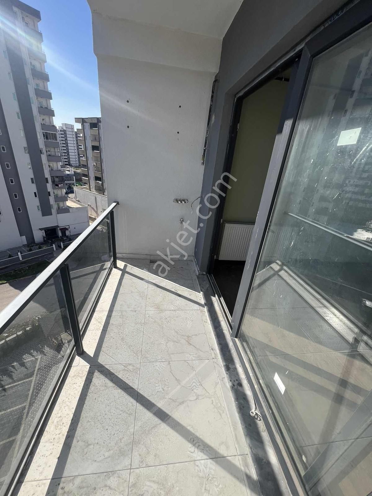 Kulepark~farkıyla~stadyum~karşısı~süper~lüks~site~1+1~ankastreli - Görsel 5