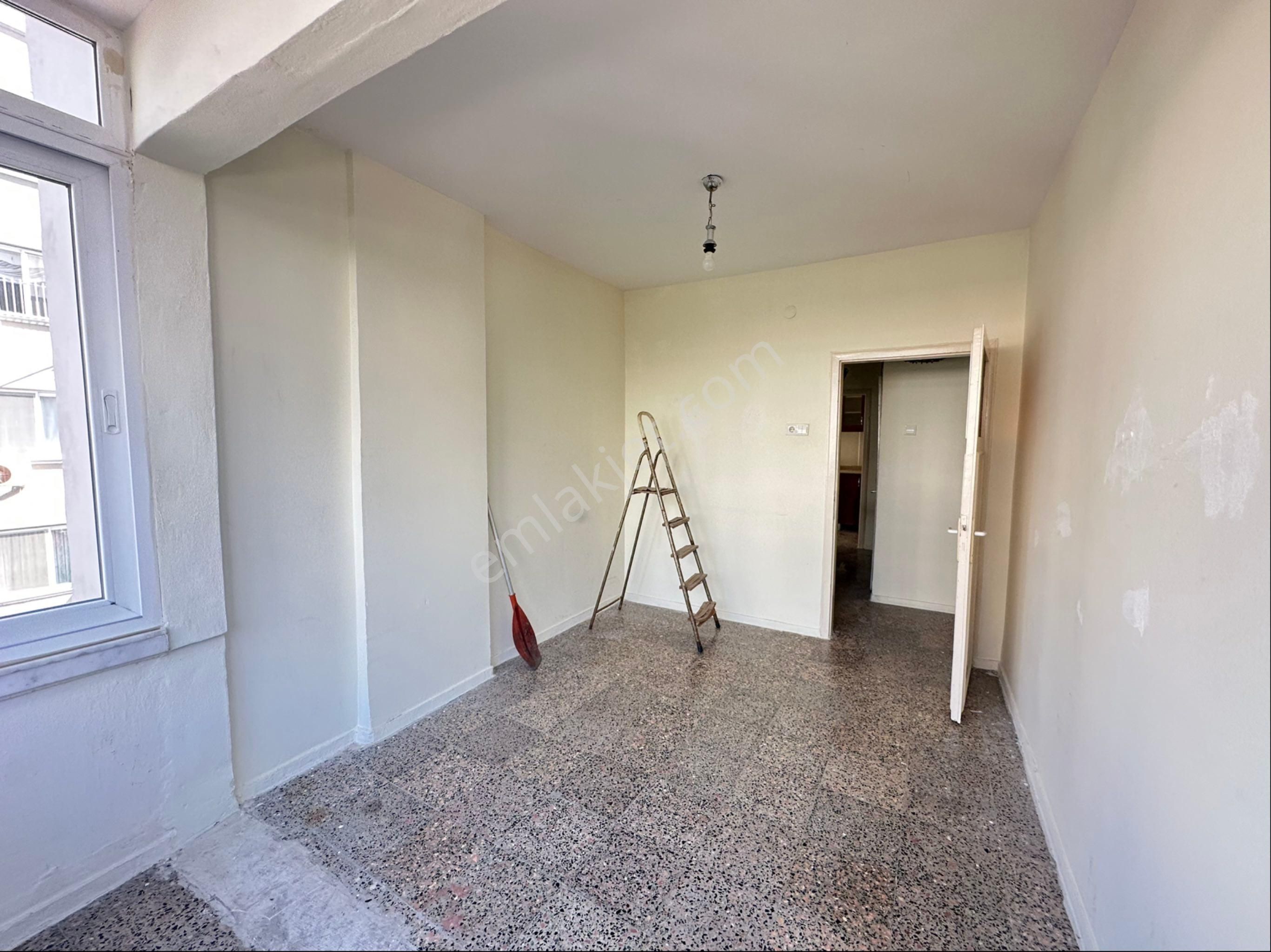 My Property'den Mezitli Akdeniz Mahllasinde Denize Sıfır Satılık - Görsel 18