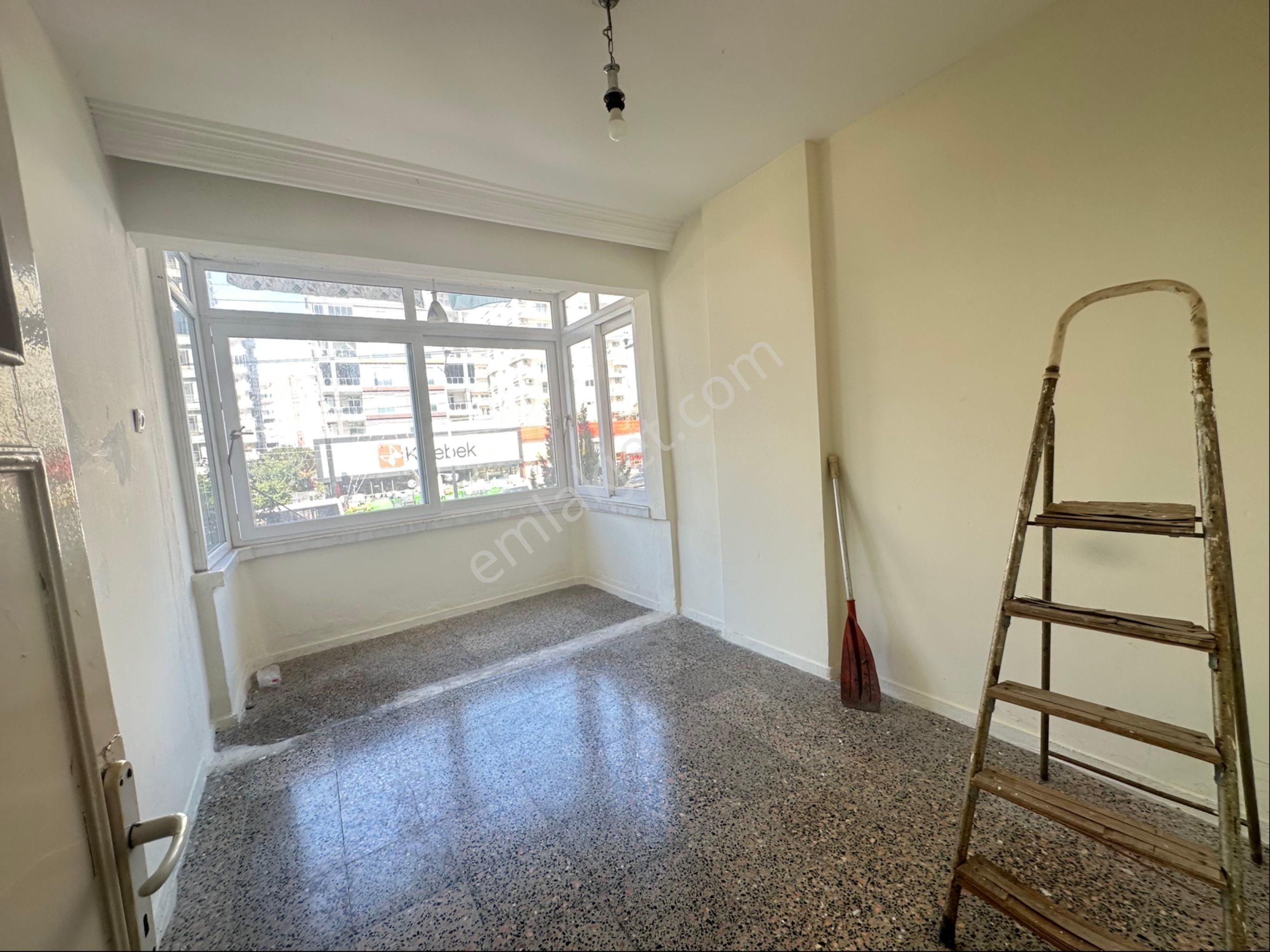 My Property'den Mezitli Akdeniz Mahllasinde Denize Sıfır Satılık - Görsel 19