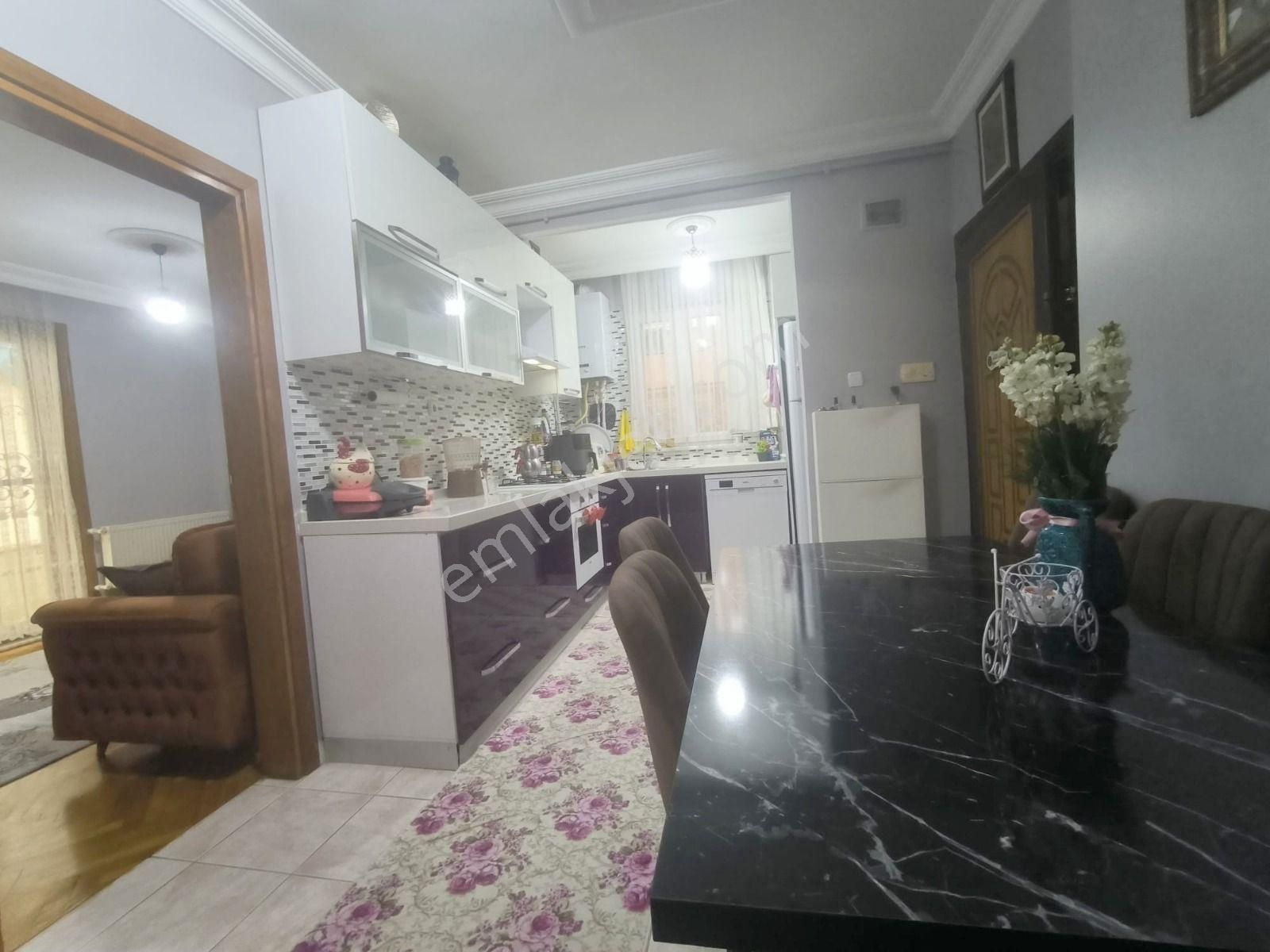 Kavacık Dörtyol Ana Cadde Paralelinde 100 M 2+1 Yüksek Giriş Daire - Görsel 14