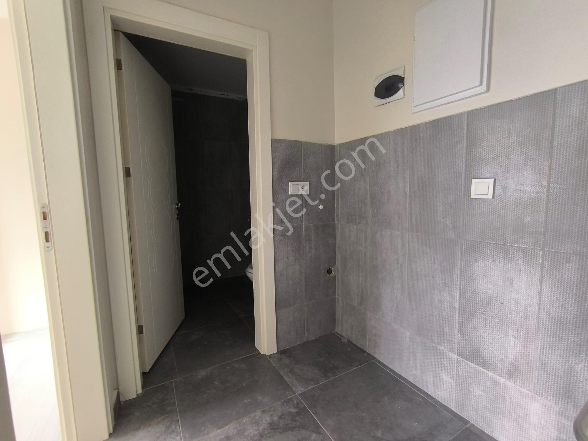 Selahattin Eyyubi'de Mete Konakları Yakını 2+1 5 Yıllık Site İçi Dublex Teraslı Satılık Daire - Görsel 17