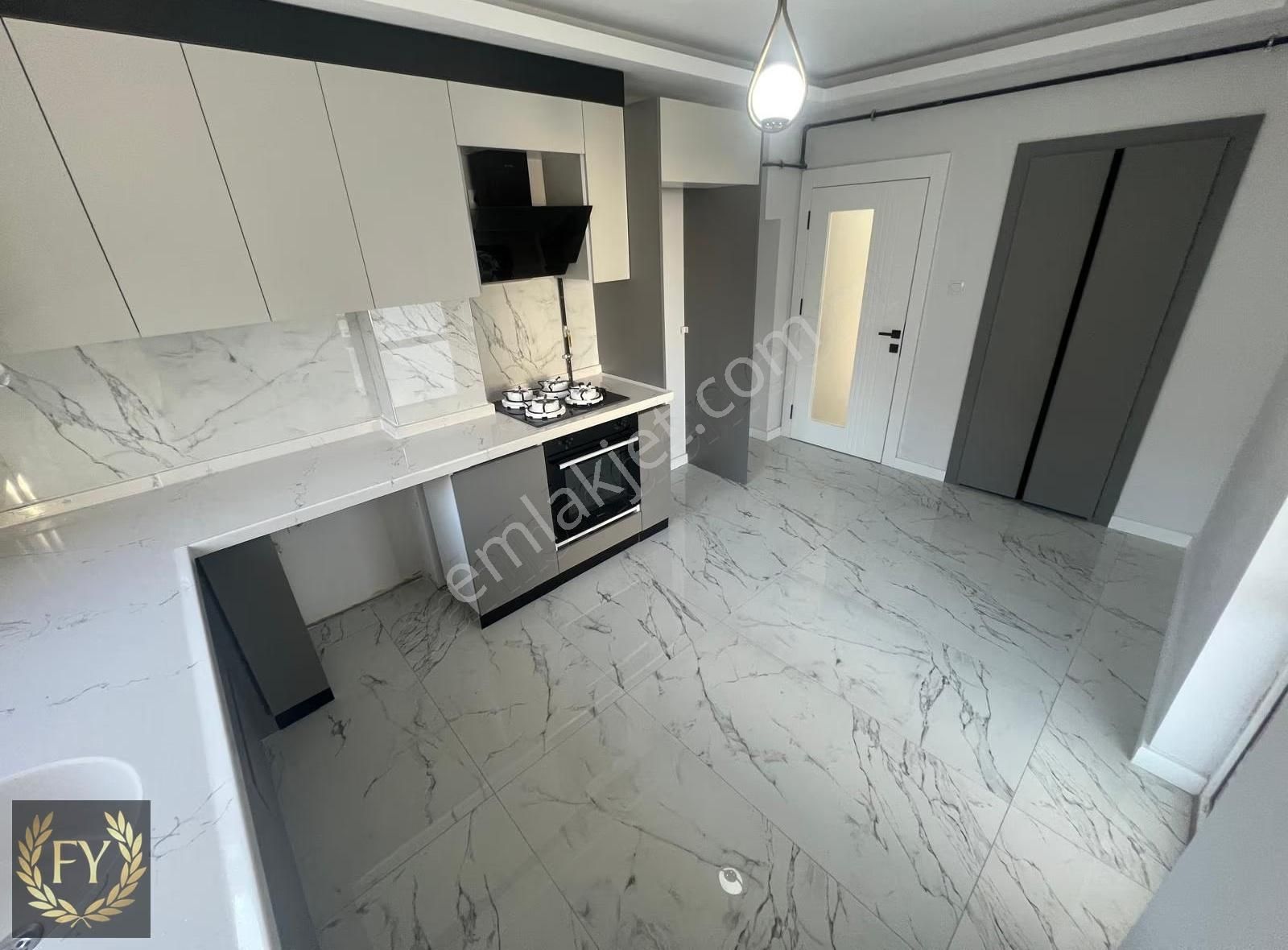 Fiyci Yatırım 4+1 G.odalı Ara Kat Ultra Lüks Daire - Görsel 18