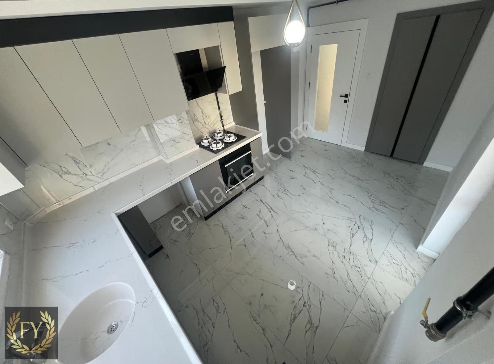 Fiyci Yatırım 4+1 G.odalı Ara Kat Ultra Lüks Daire - Görsel 2