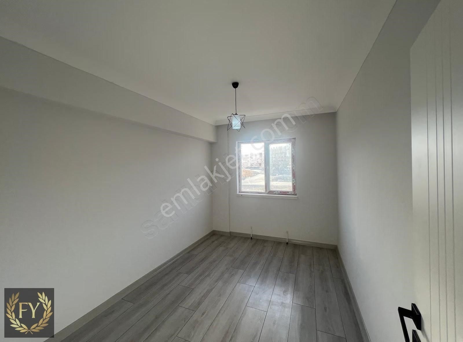 Fiyci Yatırım 4+1 G.odalı Ara Kat Ultra Lüks Daire - Görsel 17