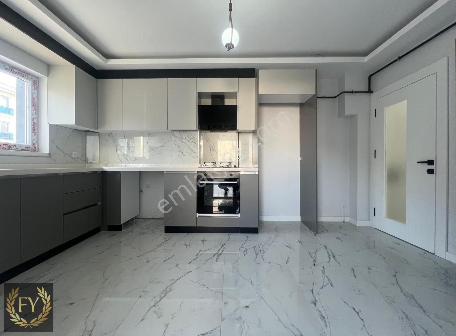 Fiyci Yatırım 4+1 G.odalı Ara Kat Ultra Lüks Daire